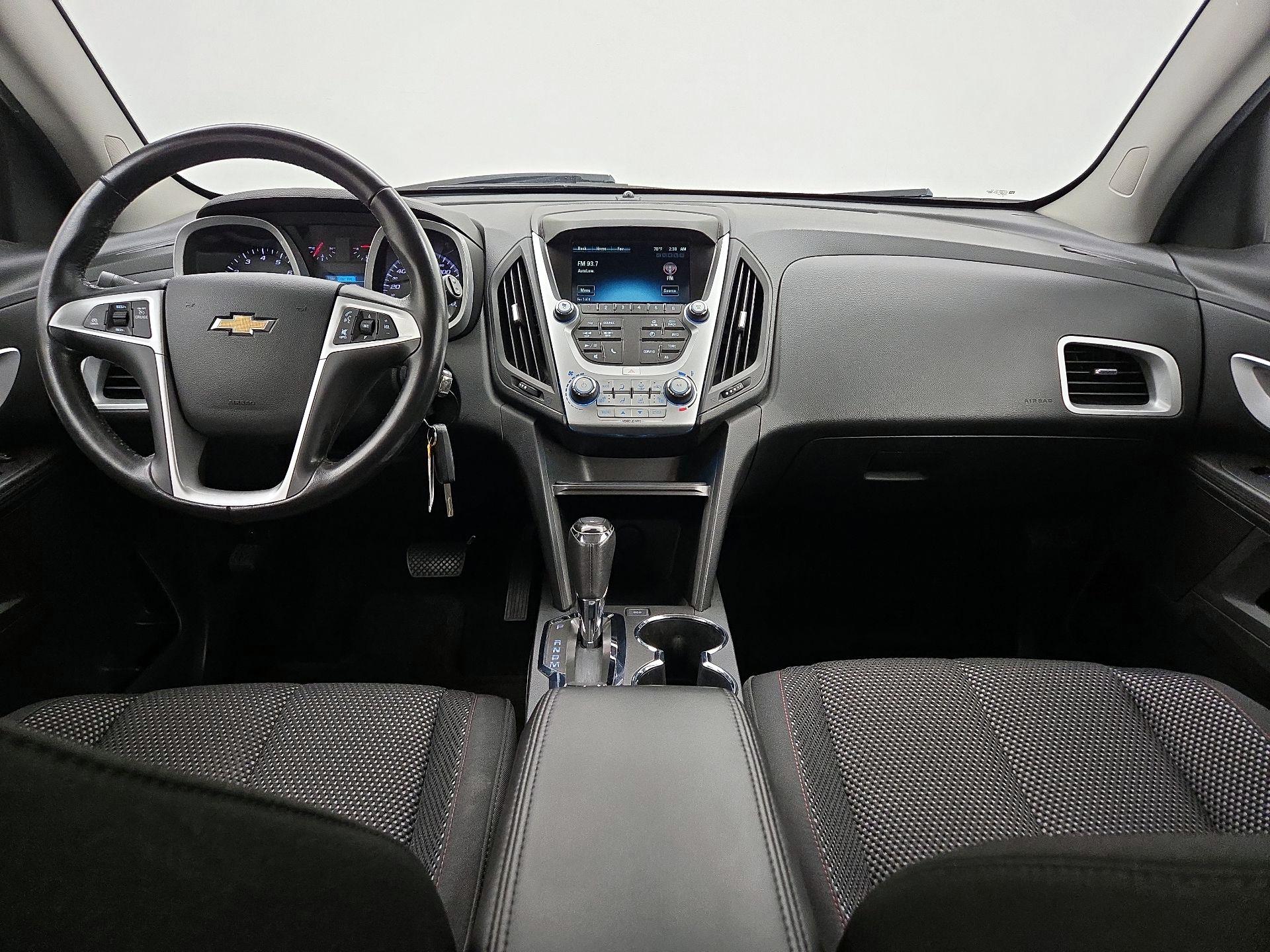 Thumbnail: 2017 Chevrolet Equinox - 9