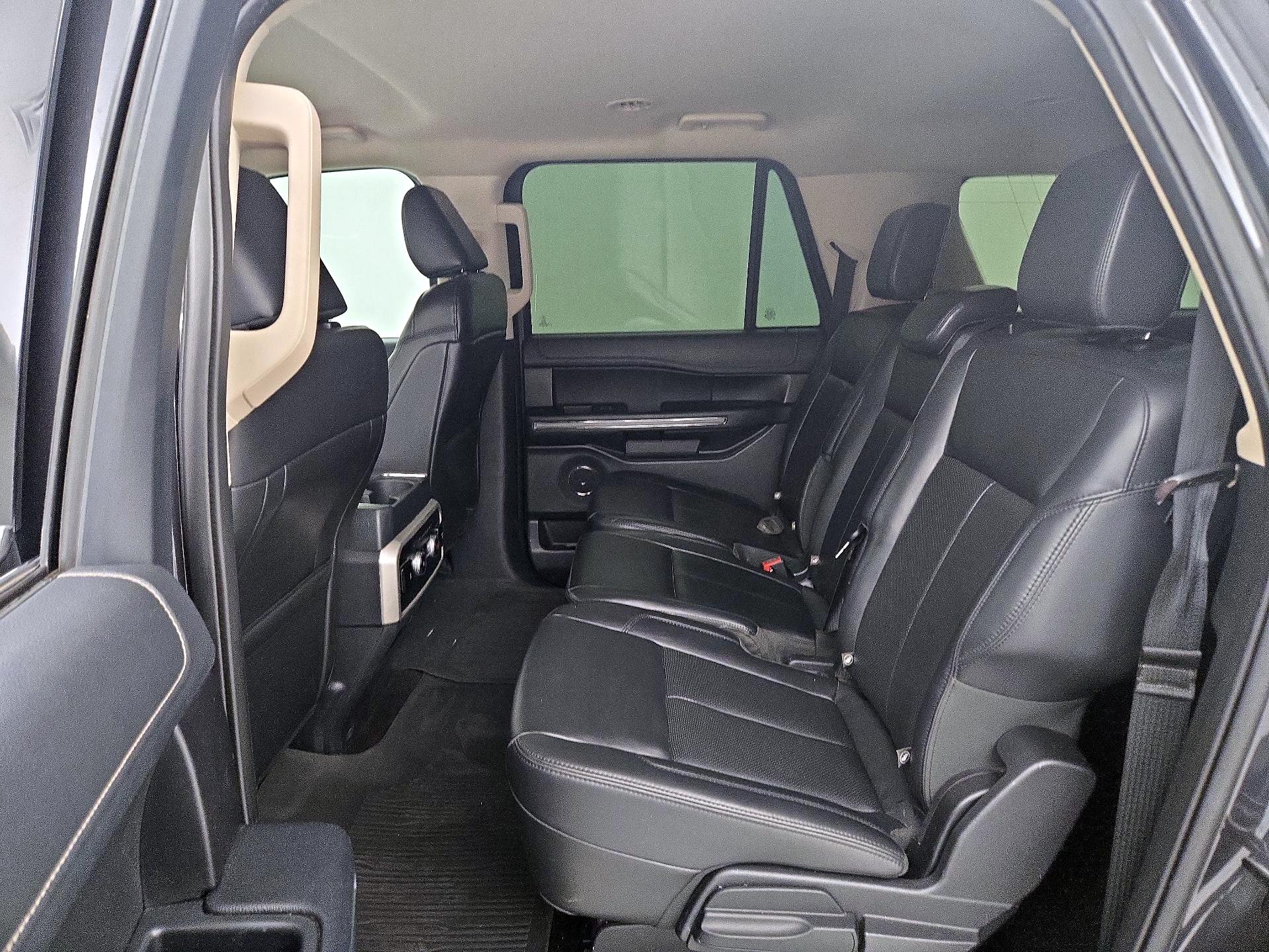Thumbnail: 2022 Ford Expedition MAX - 20