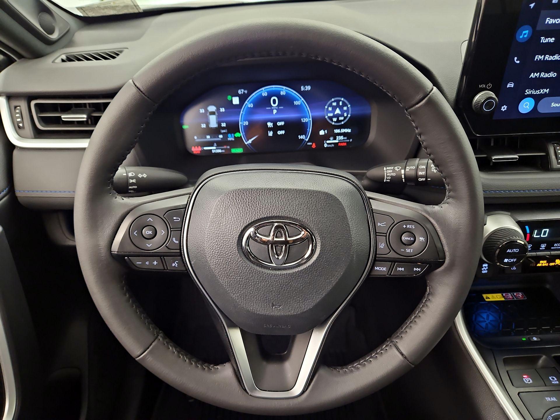 Thumbnail: 2024 Toyota RAV4 - 10