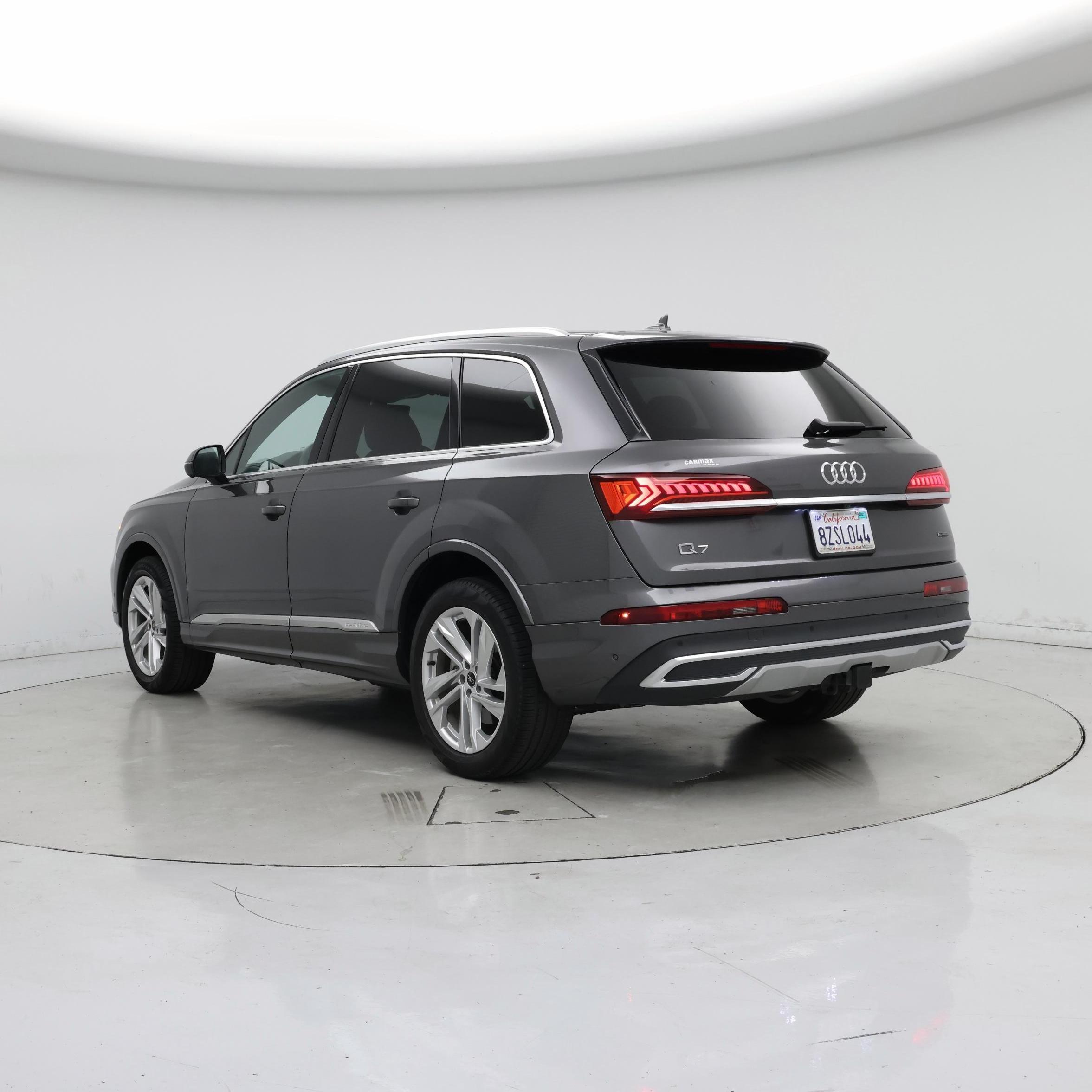 Thumbnail: 2022 Audi Q7 - 2