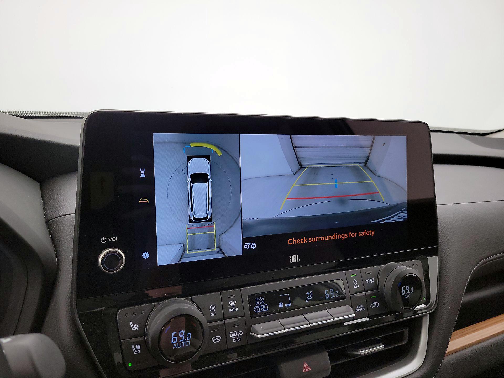 Thumbnail: 2025 Toyota Highlander - 14