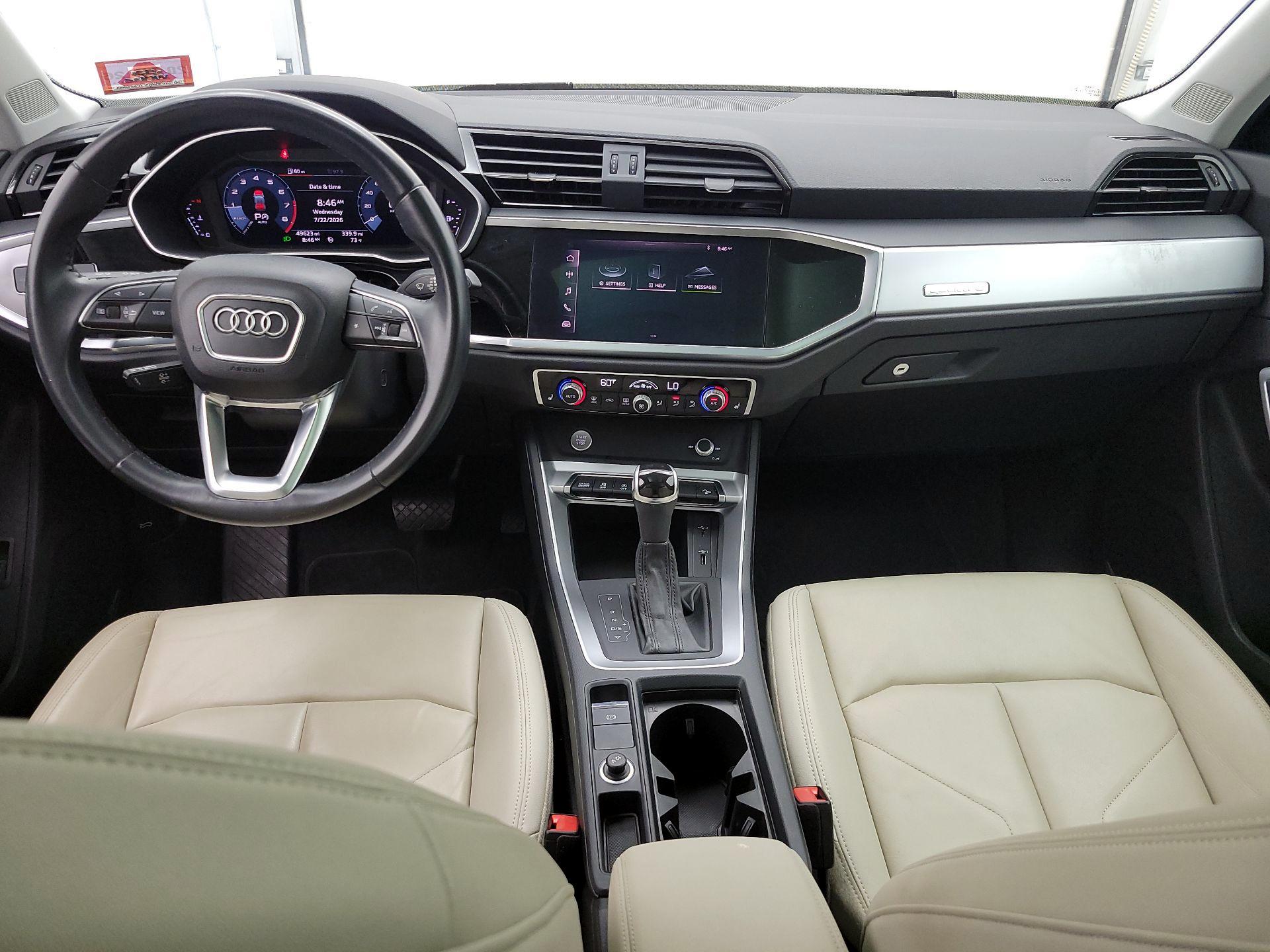 Thumbnail: 2020 Audi Q3 - 9