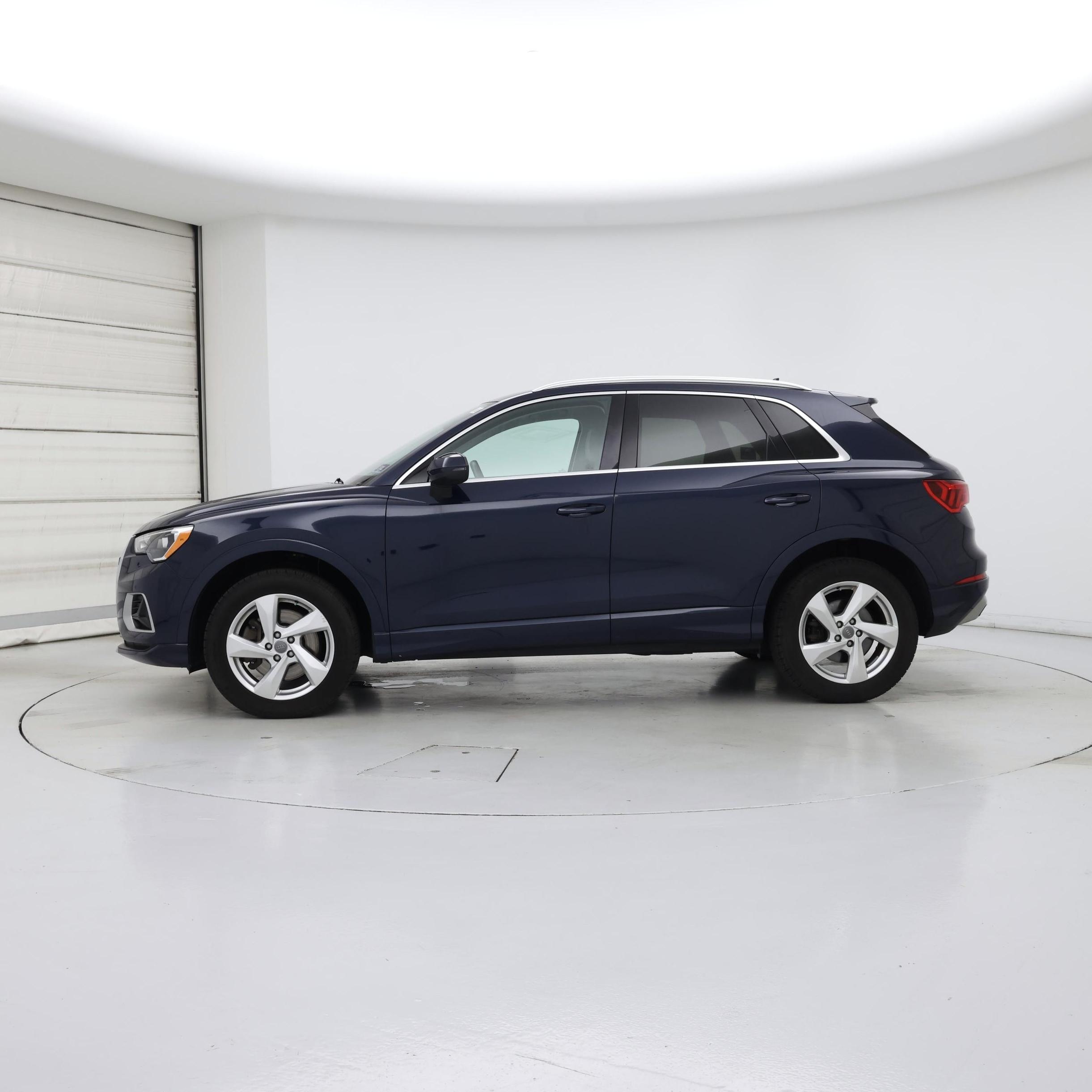 Thumbnail: 2020 Audi Q3 - 3