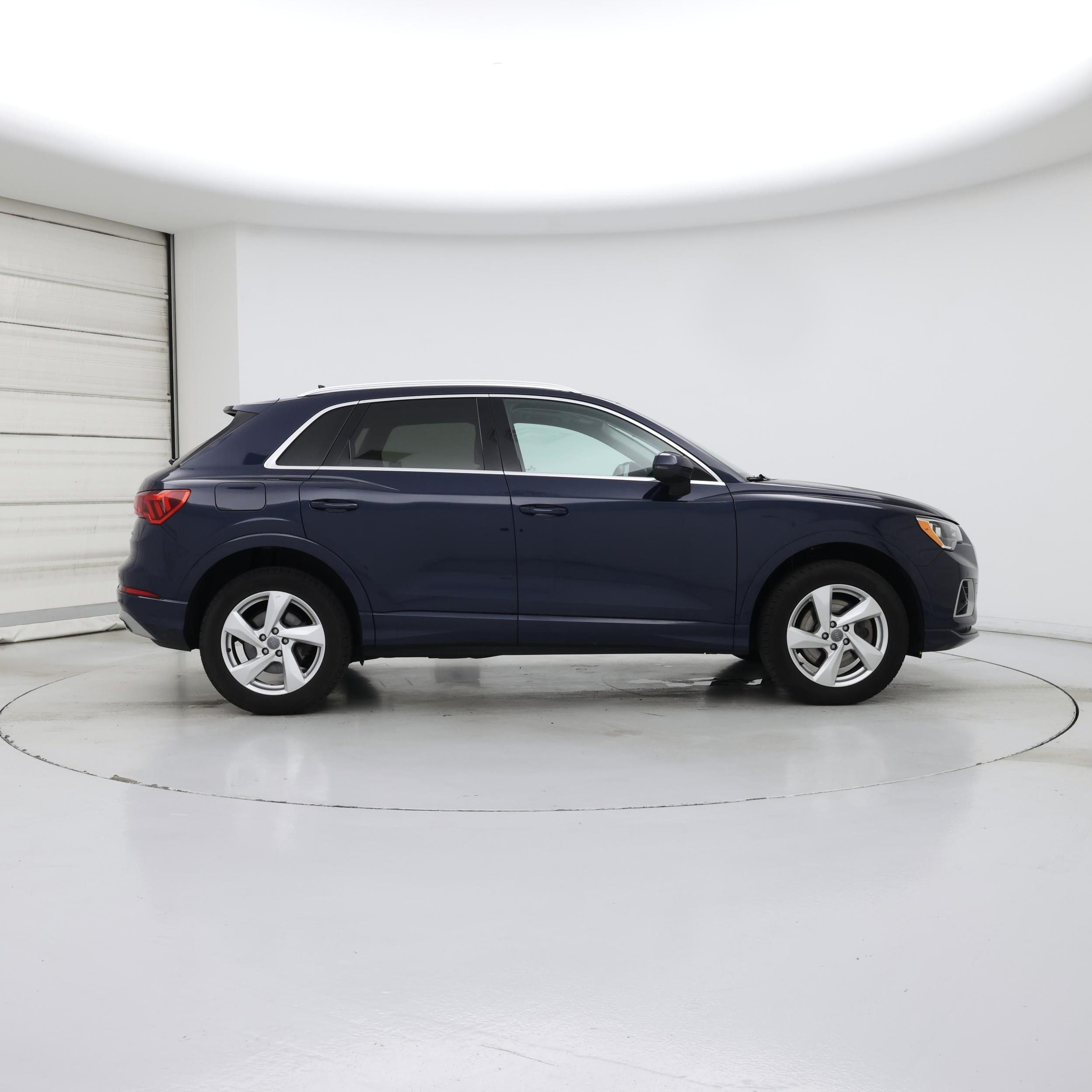 Thumbnail: 2020 Audi Q3 - 7