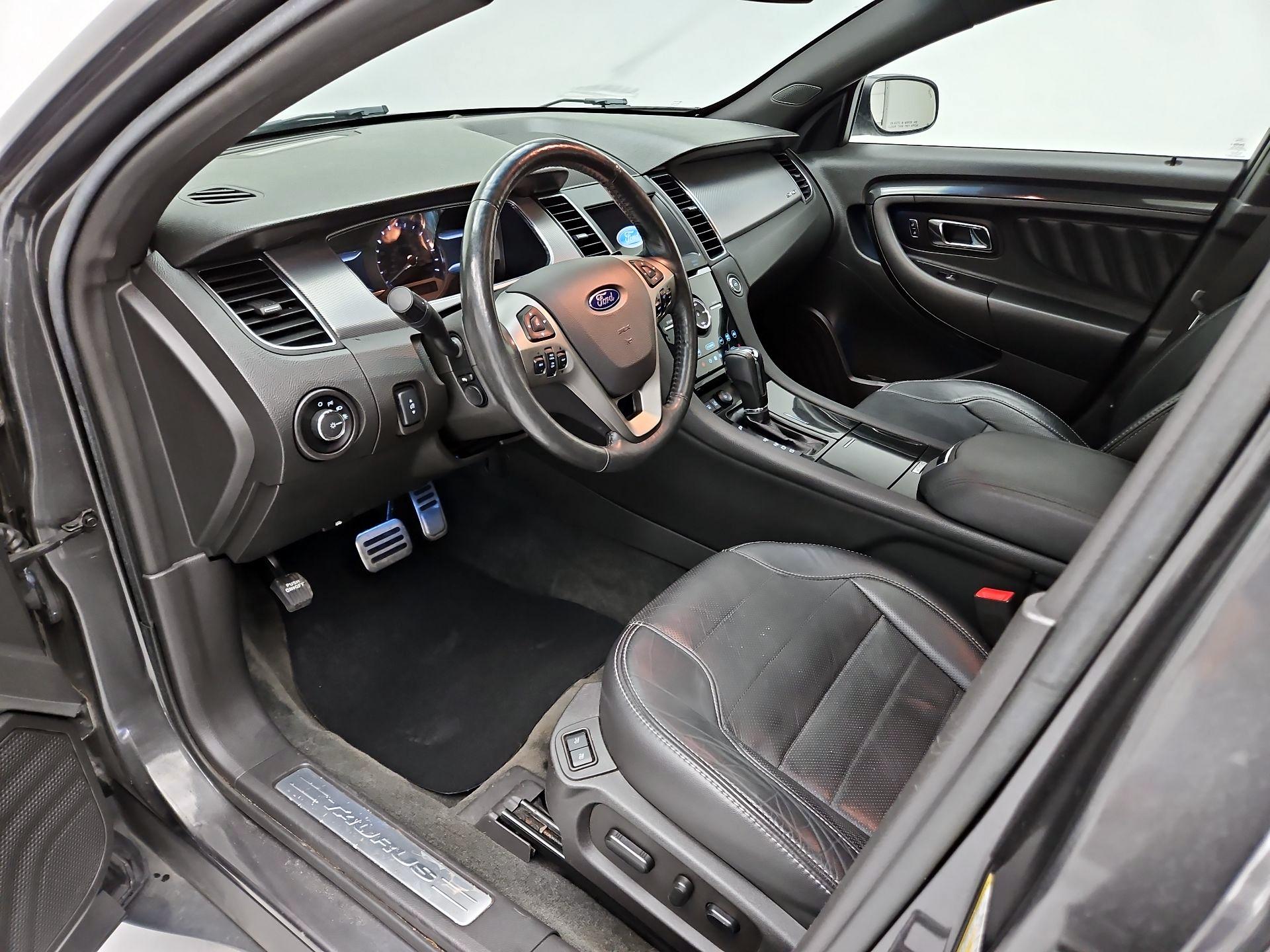 Thumbnail: 2017 Ford Taurus - 11