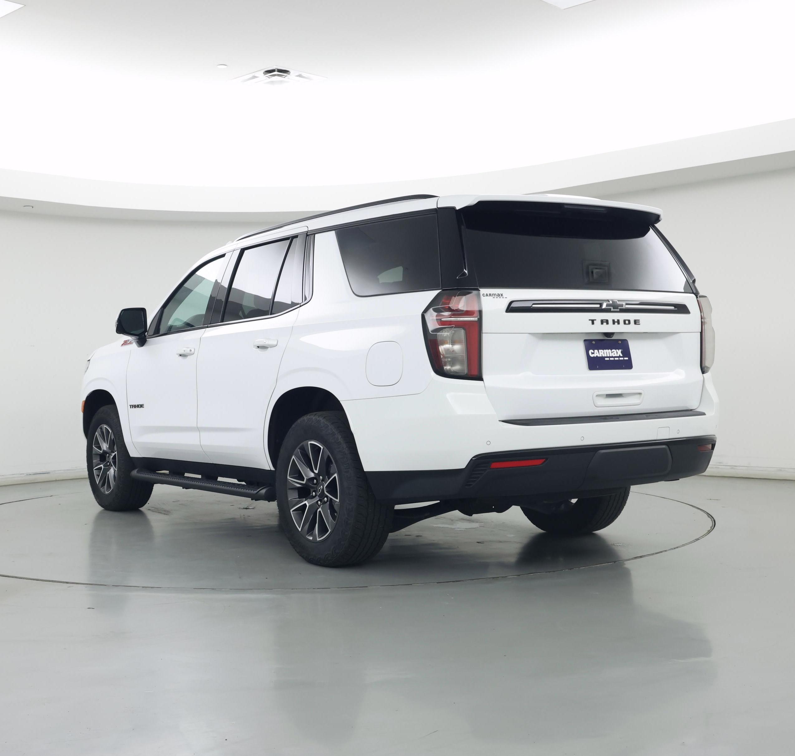Thumbnail: 2024 Chevrolet Tahoe - 2