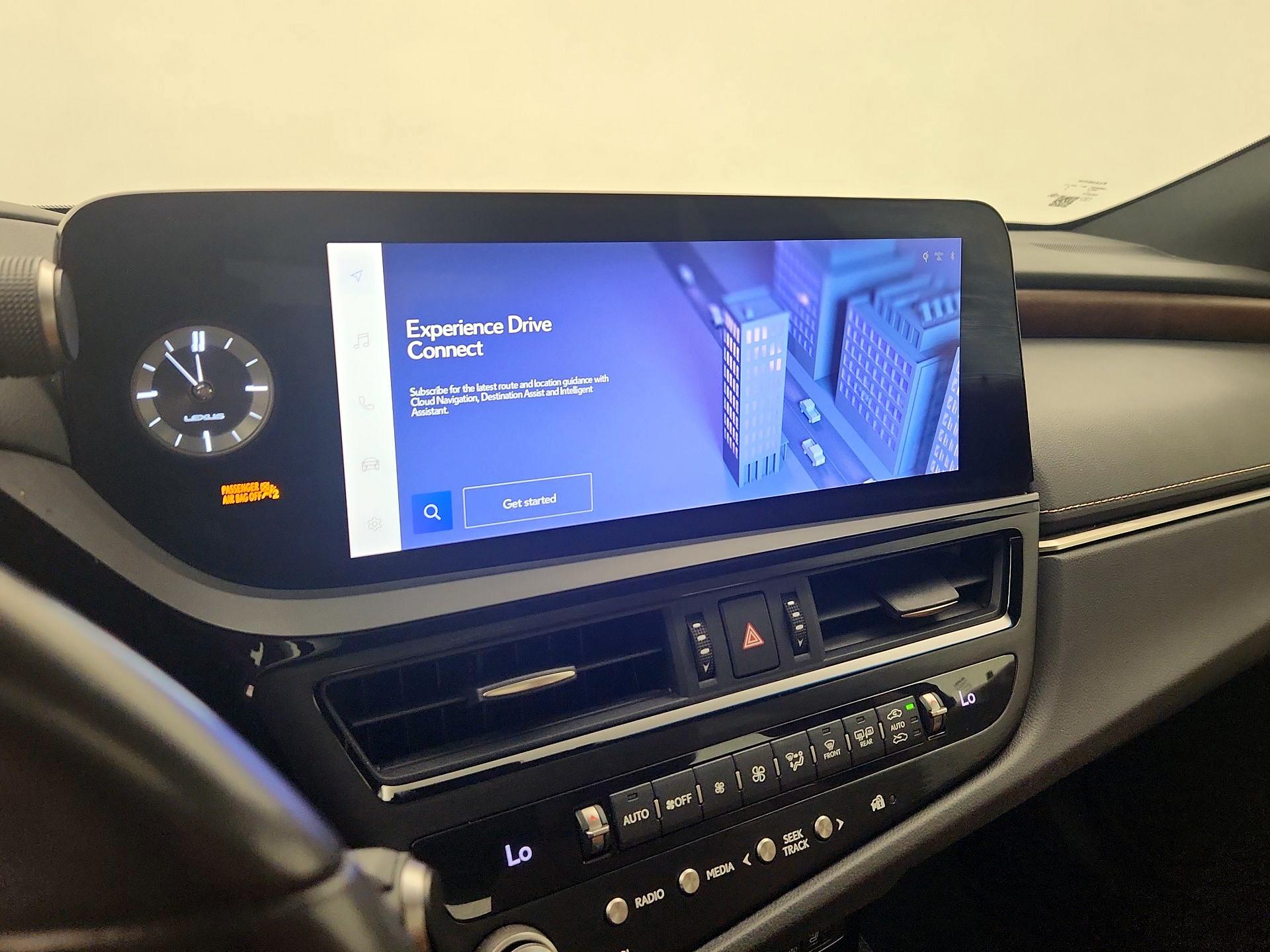 Thumbnail: 2023 Lexus ES - 14