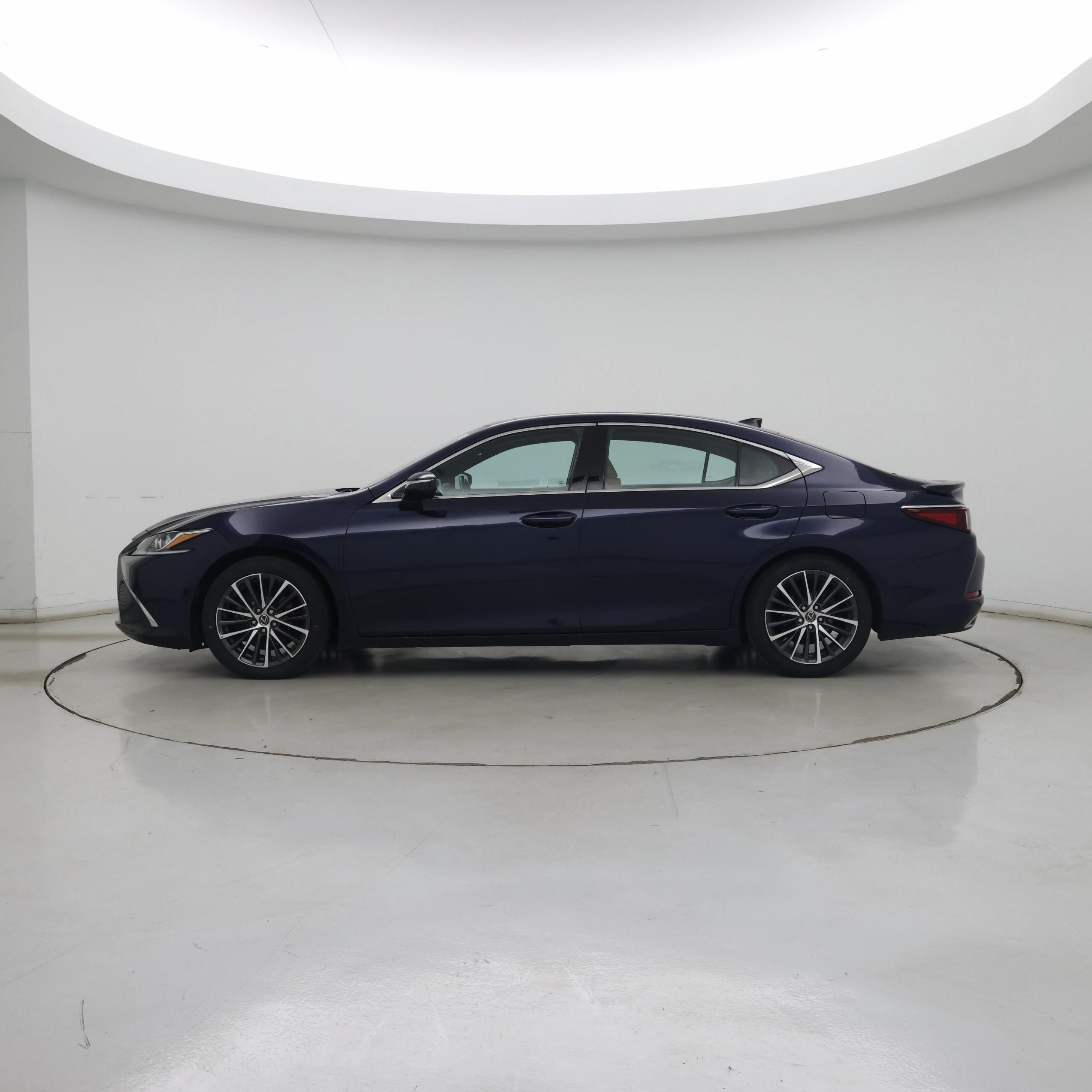 Thumbnail: 2023 Lexus ES - 3