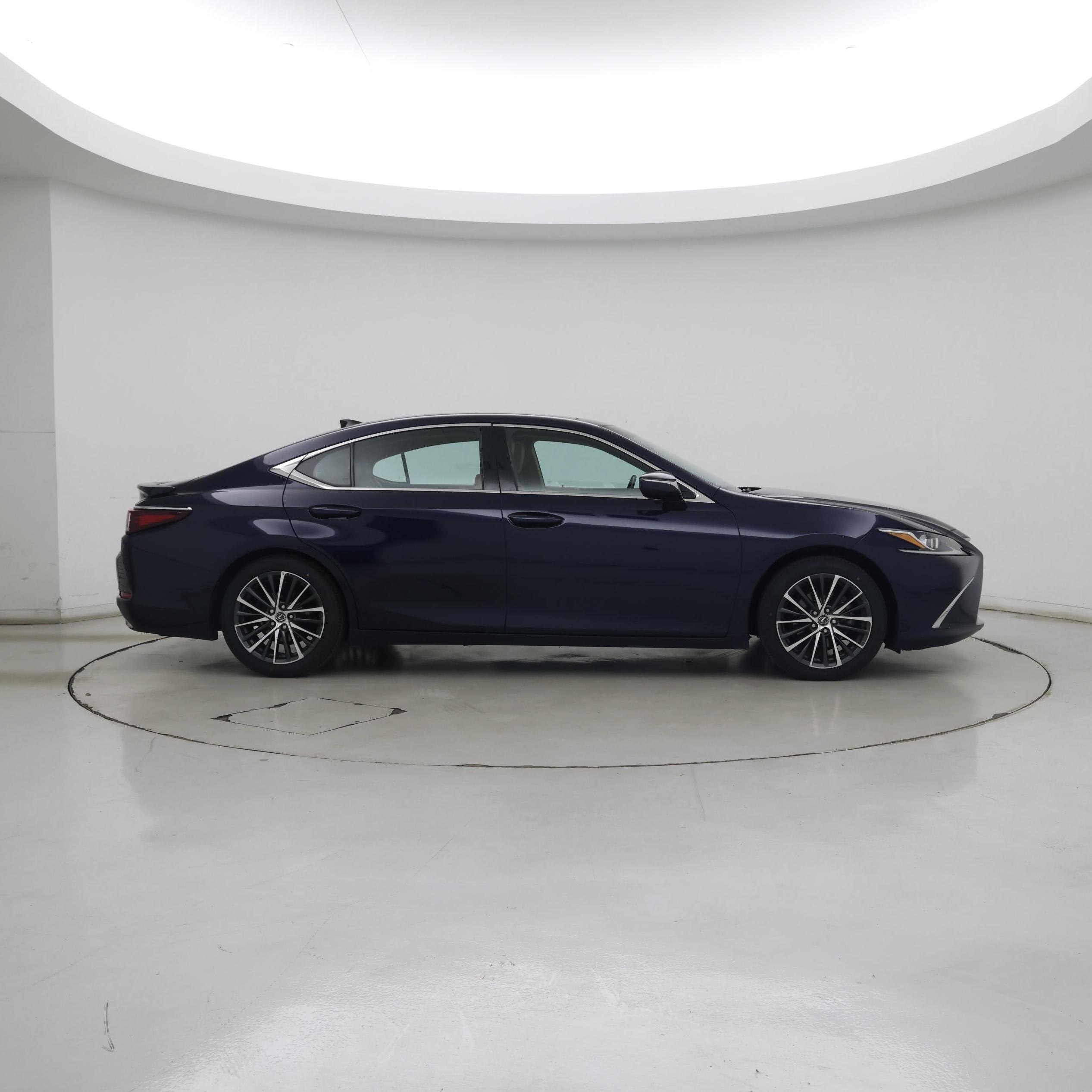 Thumbnail: 2023 Lexus ES - 7