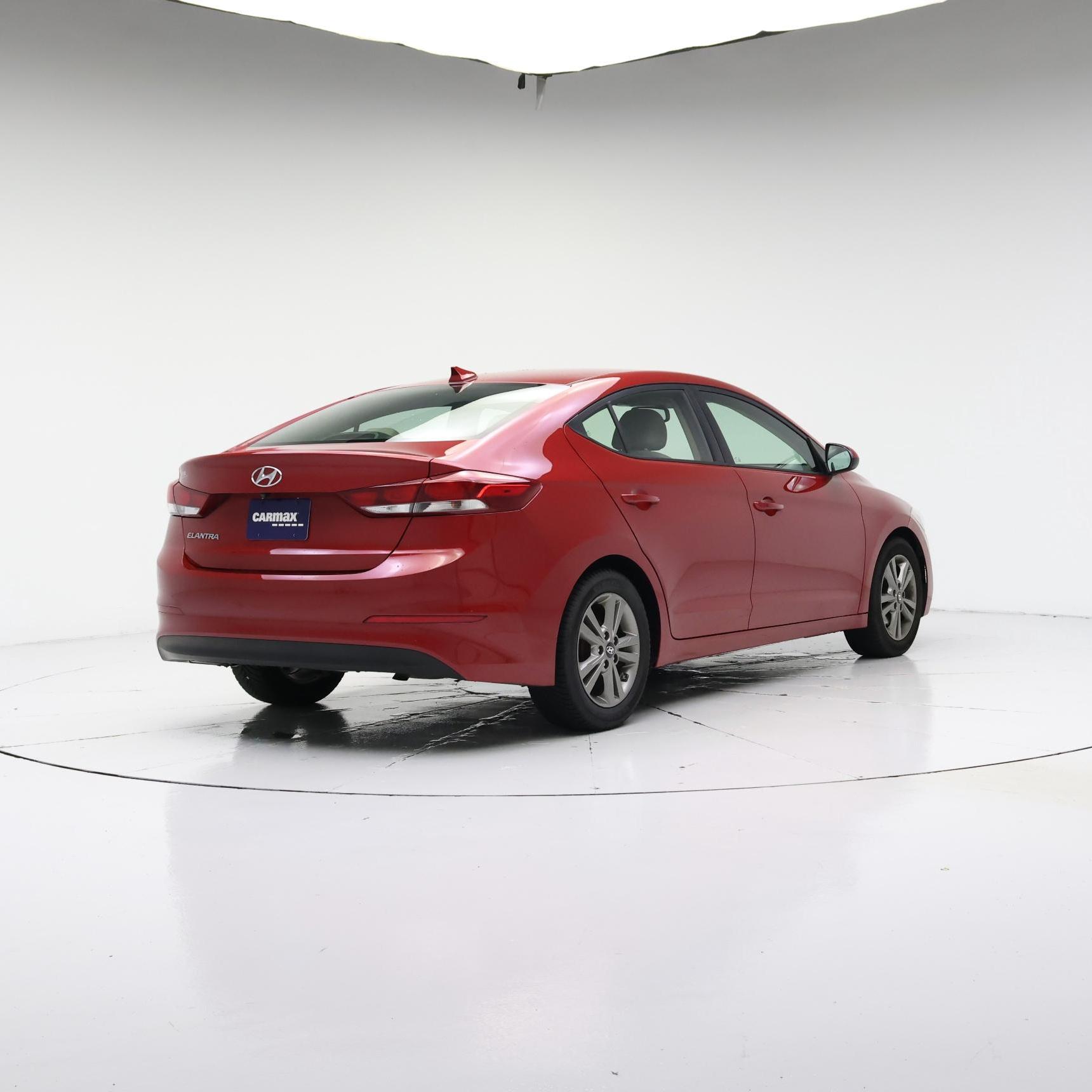 Thumbnail: 2017 Hyundai Elantra - 8