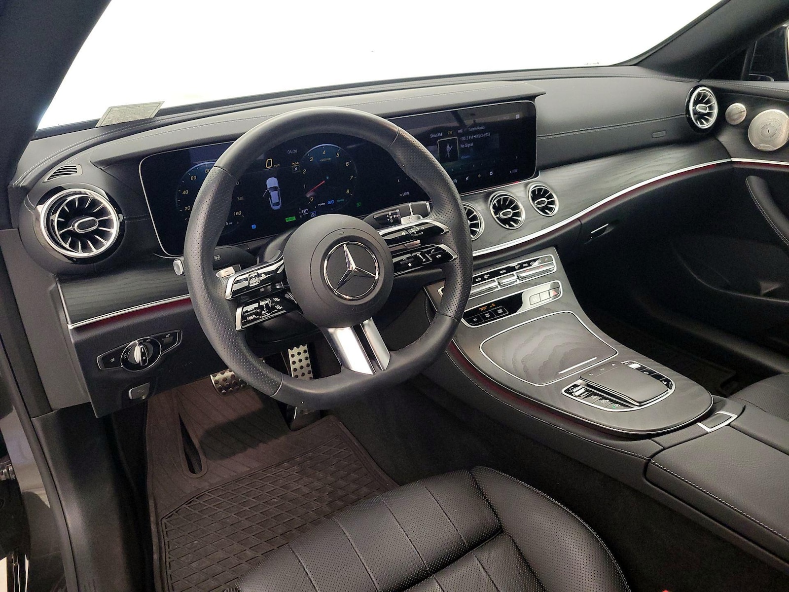 2023 Mercedes-Benz E-Class E450 - Photo 10