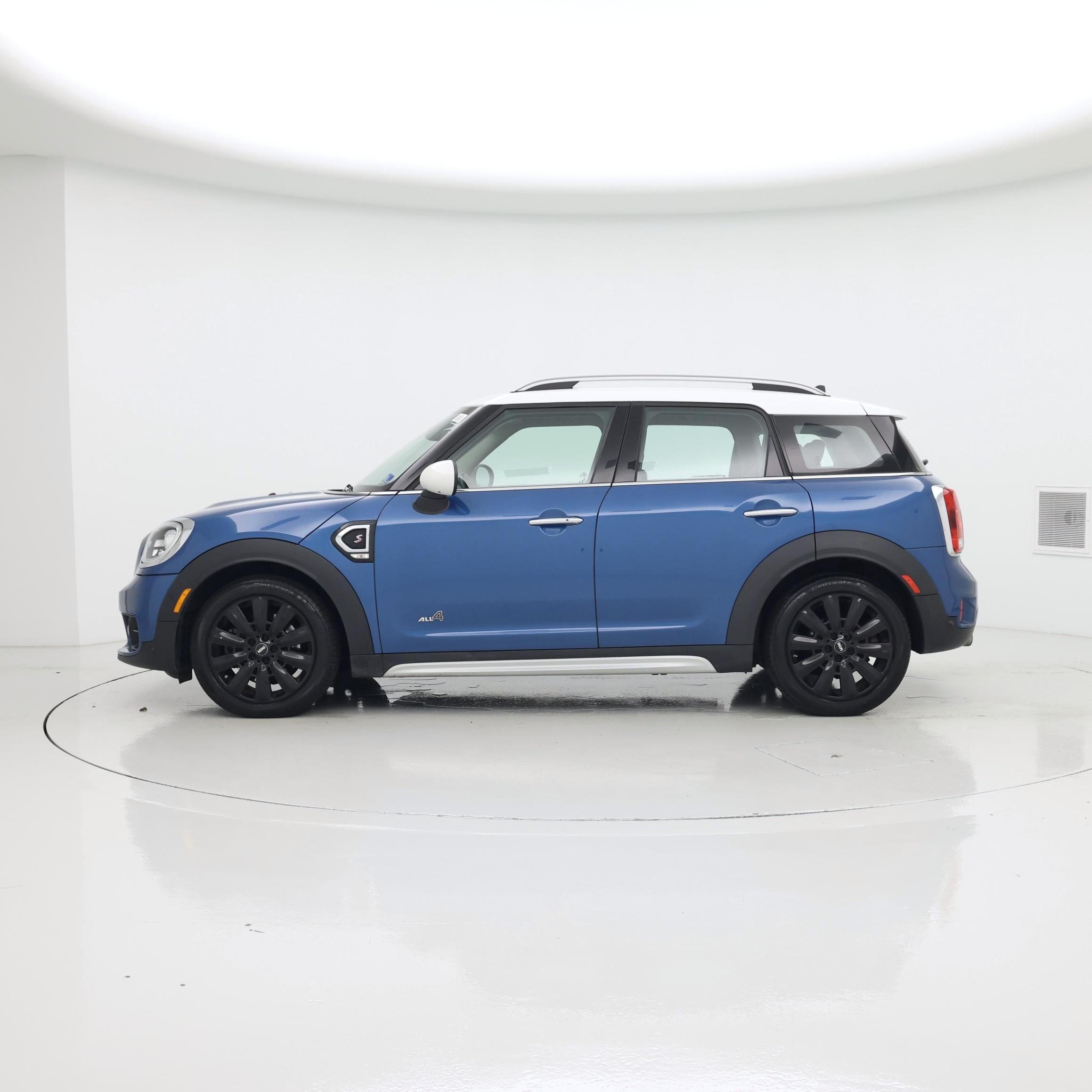 Thumbnail: 2019 MINI Cooper Countryman - 3