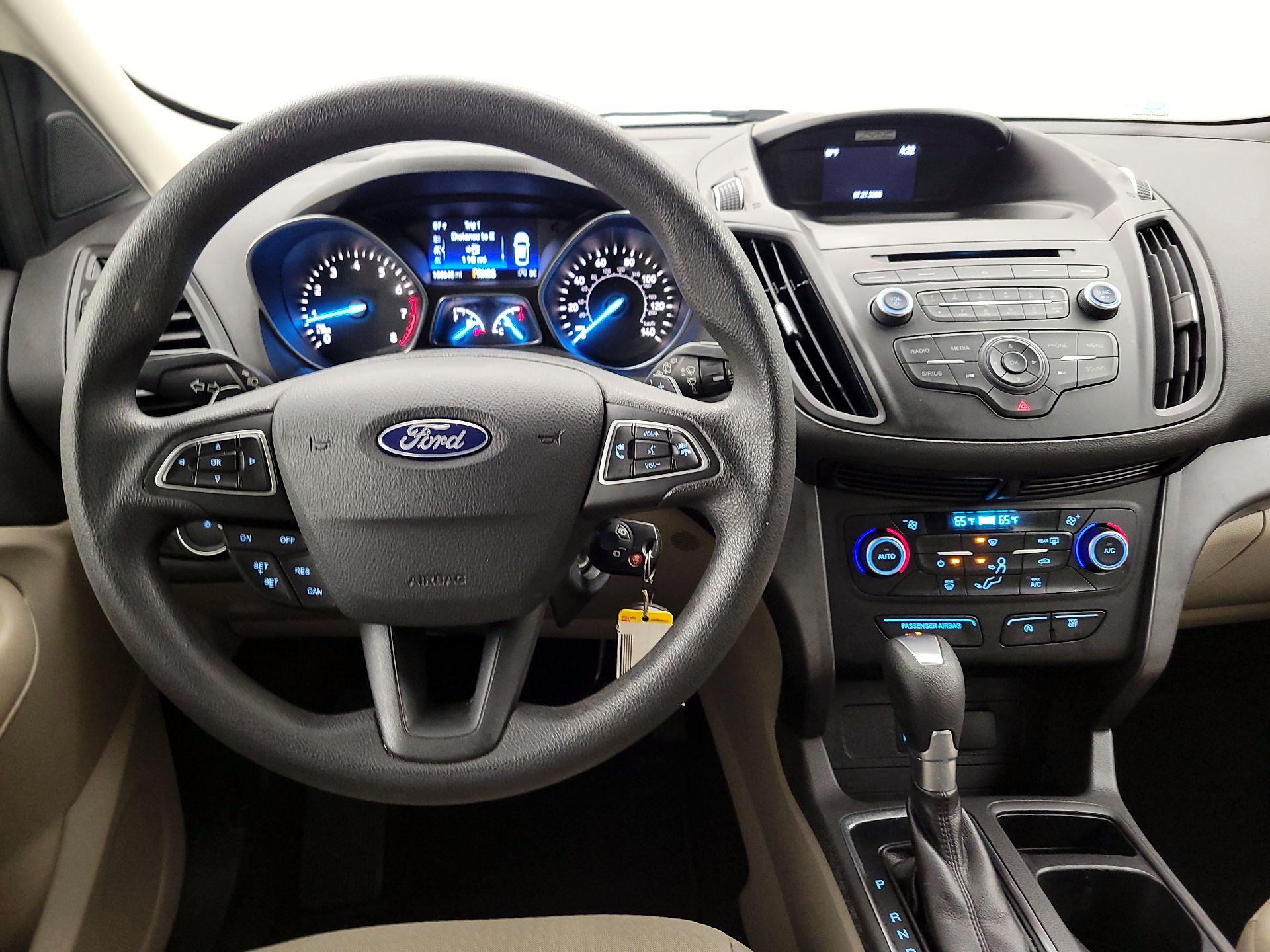 Thumbnail: 2017 Ford Escape - 10