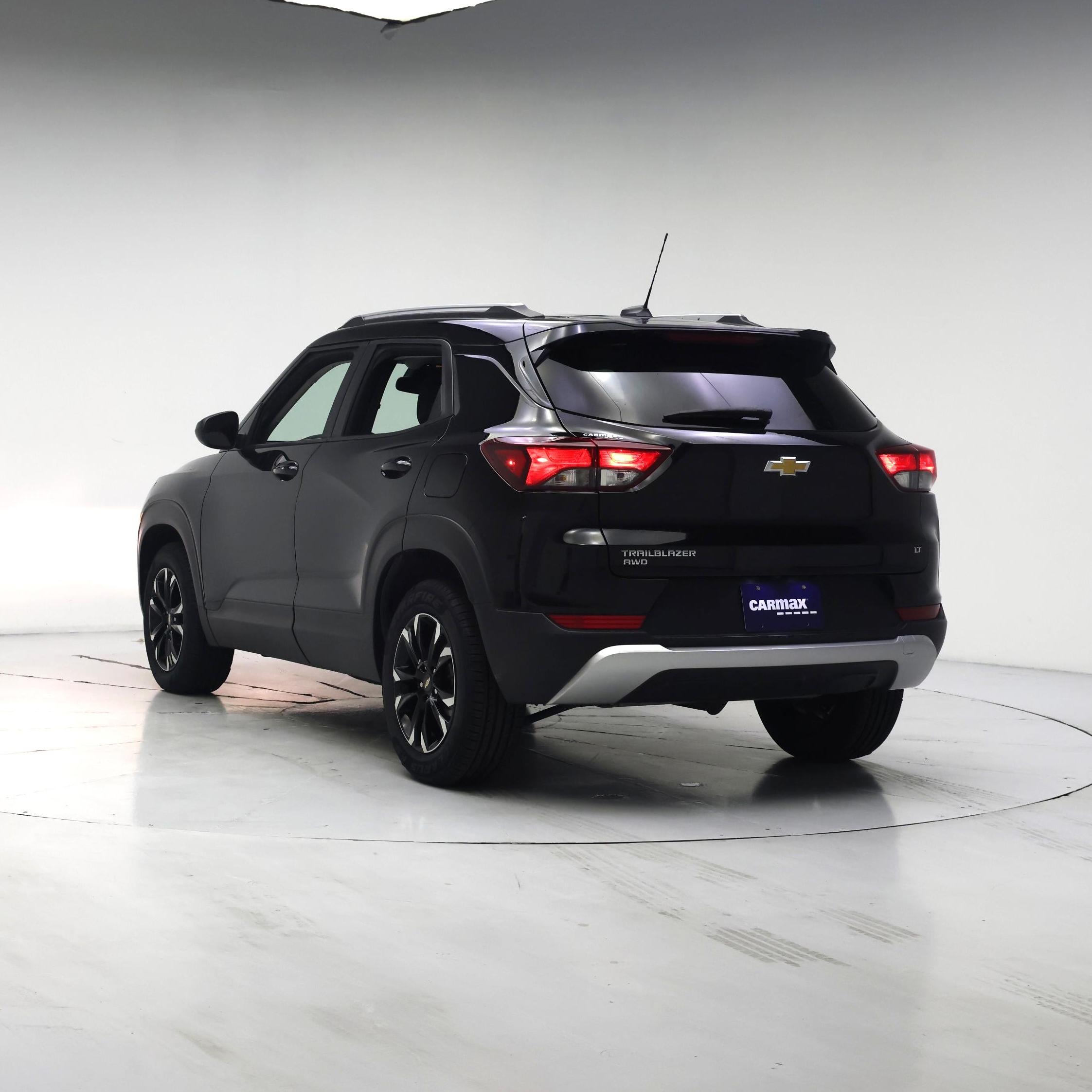 Thumbnail: 2023 Chevrolet TrailBlazer - 2