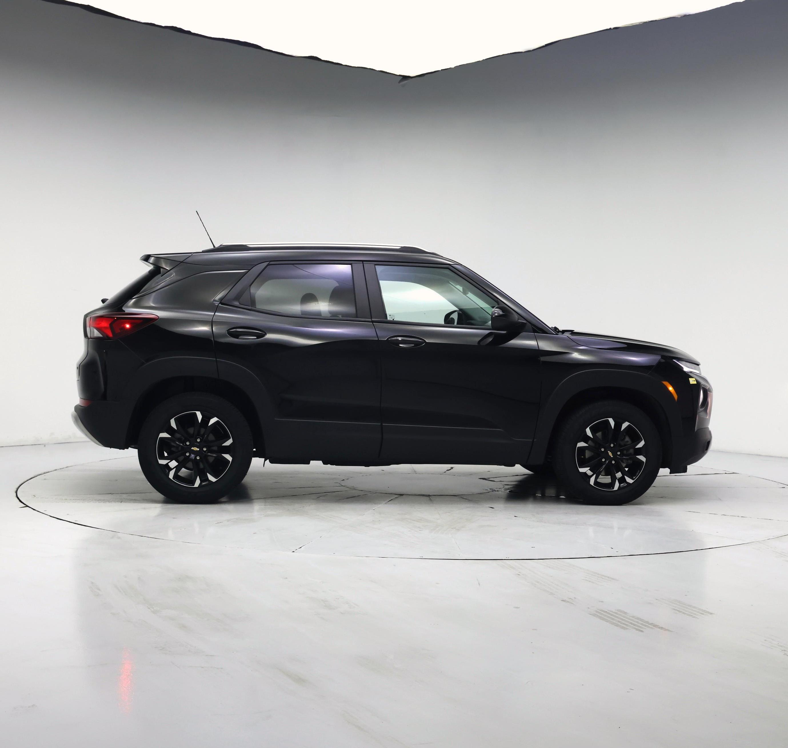 Thumbnail: 2023 Chevrolet TrailBlazer - 7