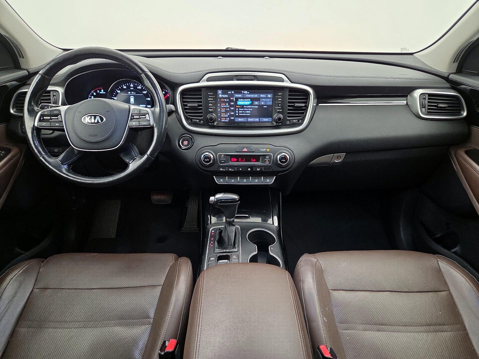 Thumbnail: 2019 Kia Sorento - 9