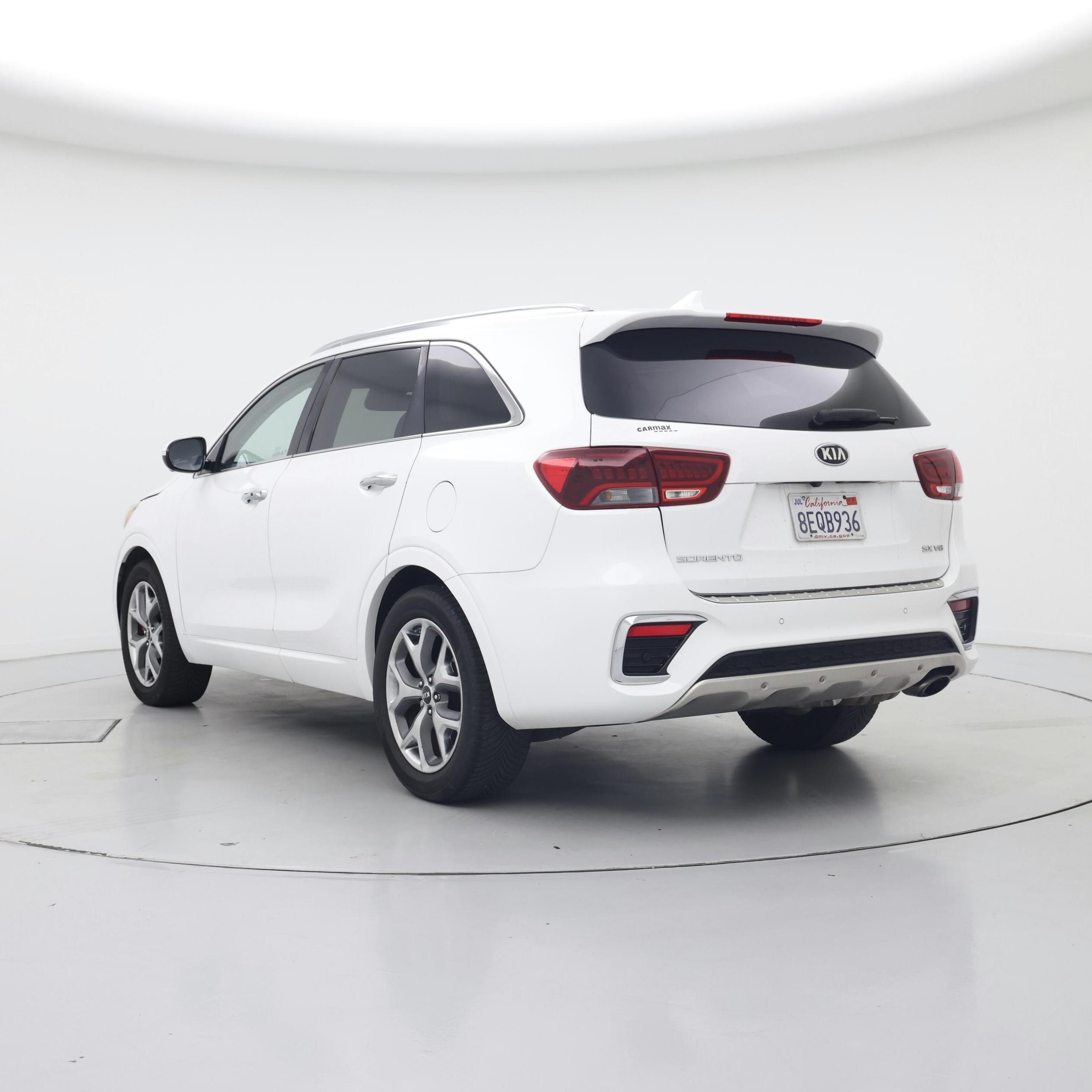 Thumbnail: 2019 Kia Sorento - 2