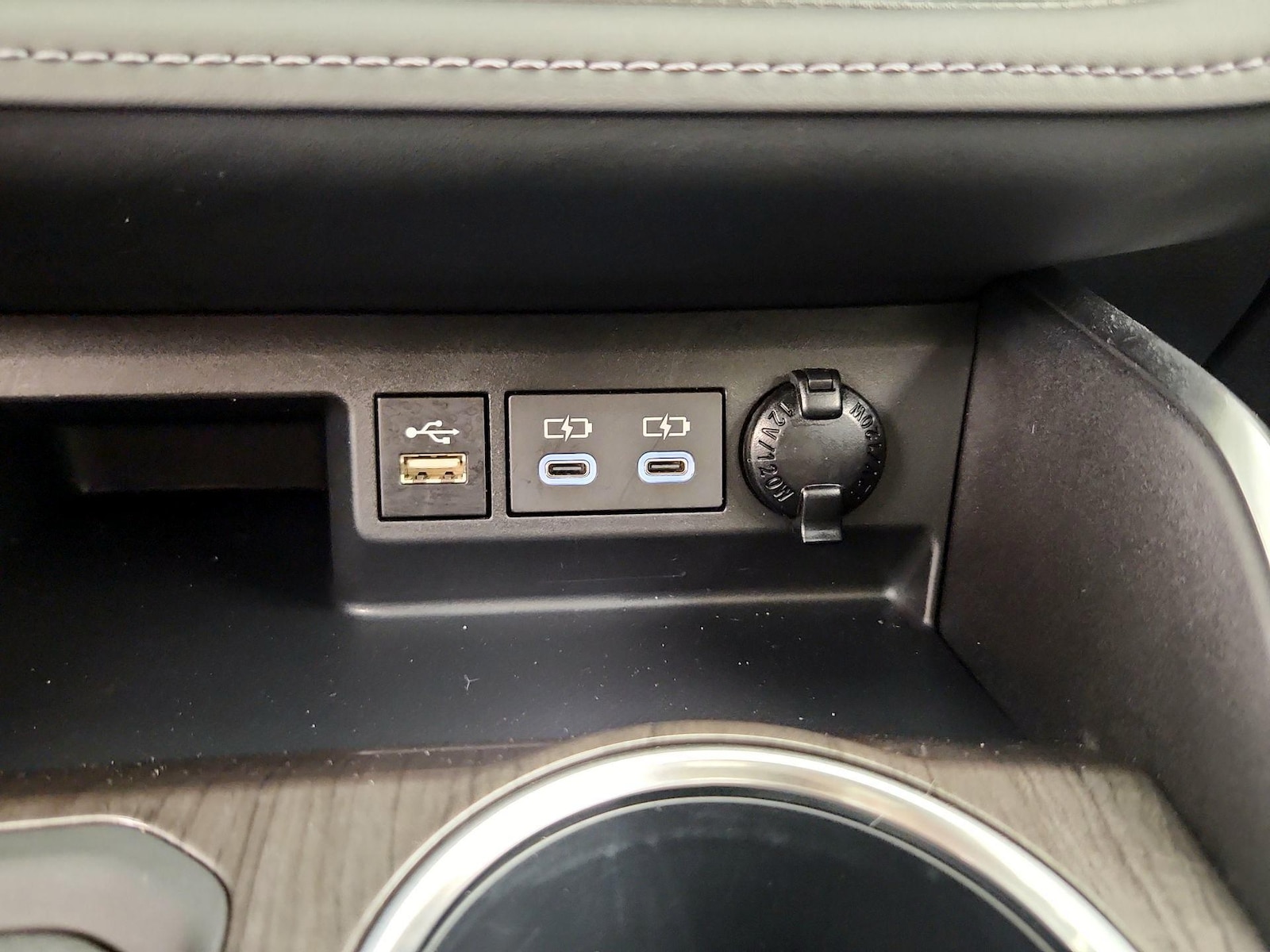 2024 Toyota Highlander Limited - Photo 19