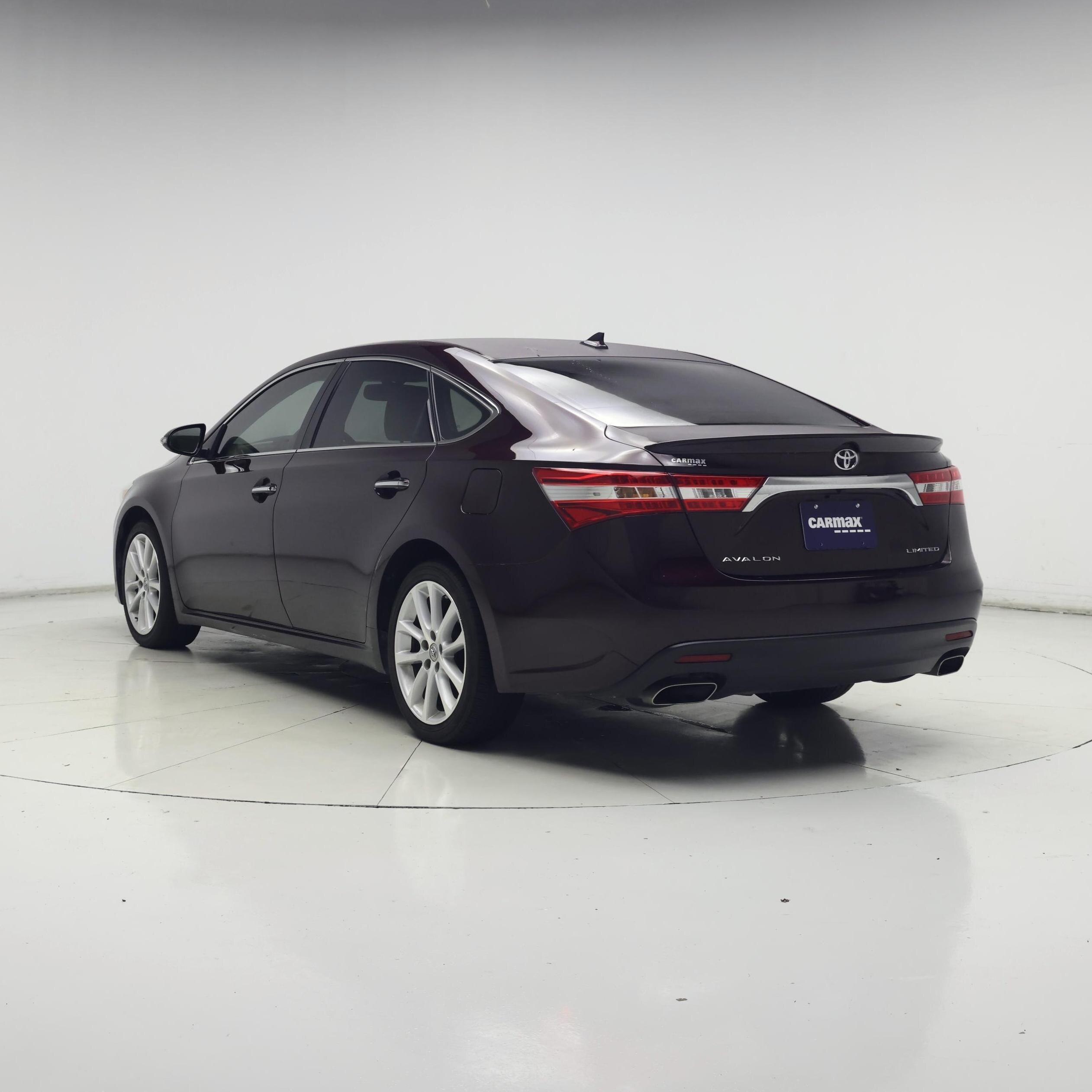 Thumbnail: 2015 Toyota Avalon - 2