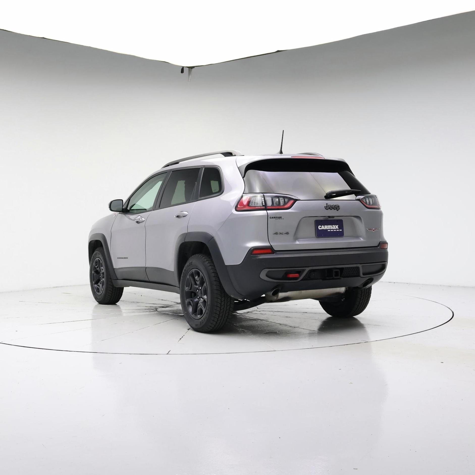 Thumbnail: 2020 Jeep Cherokee - 2