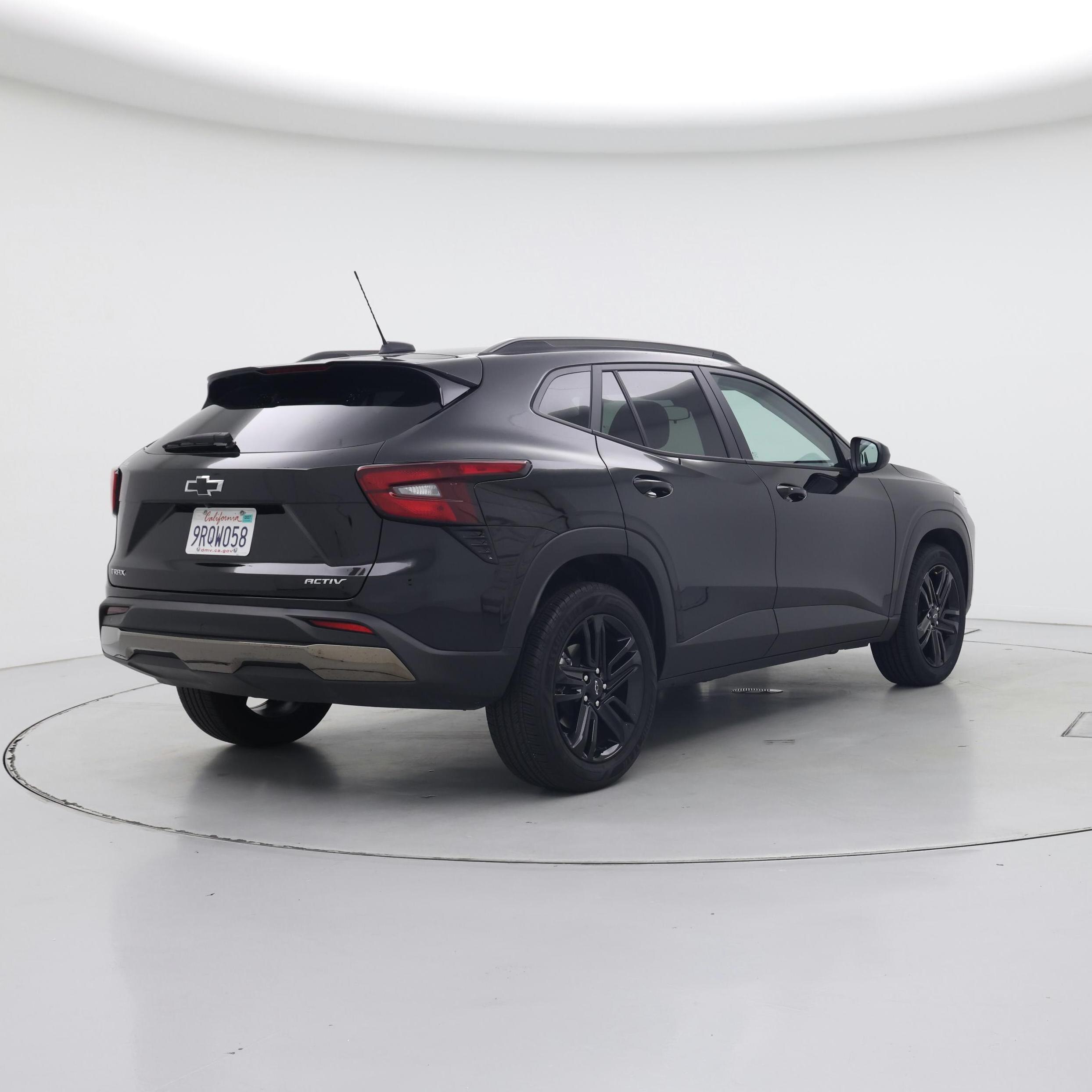 Thumbnail: 2025 Chevrolet Trax - 8
