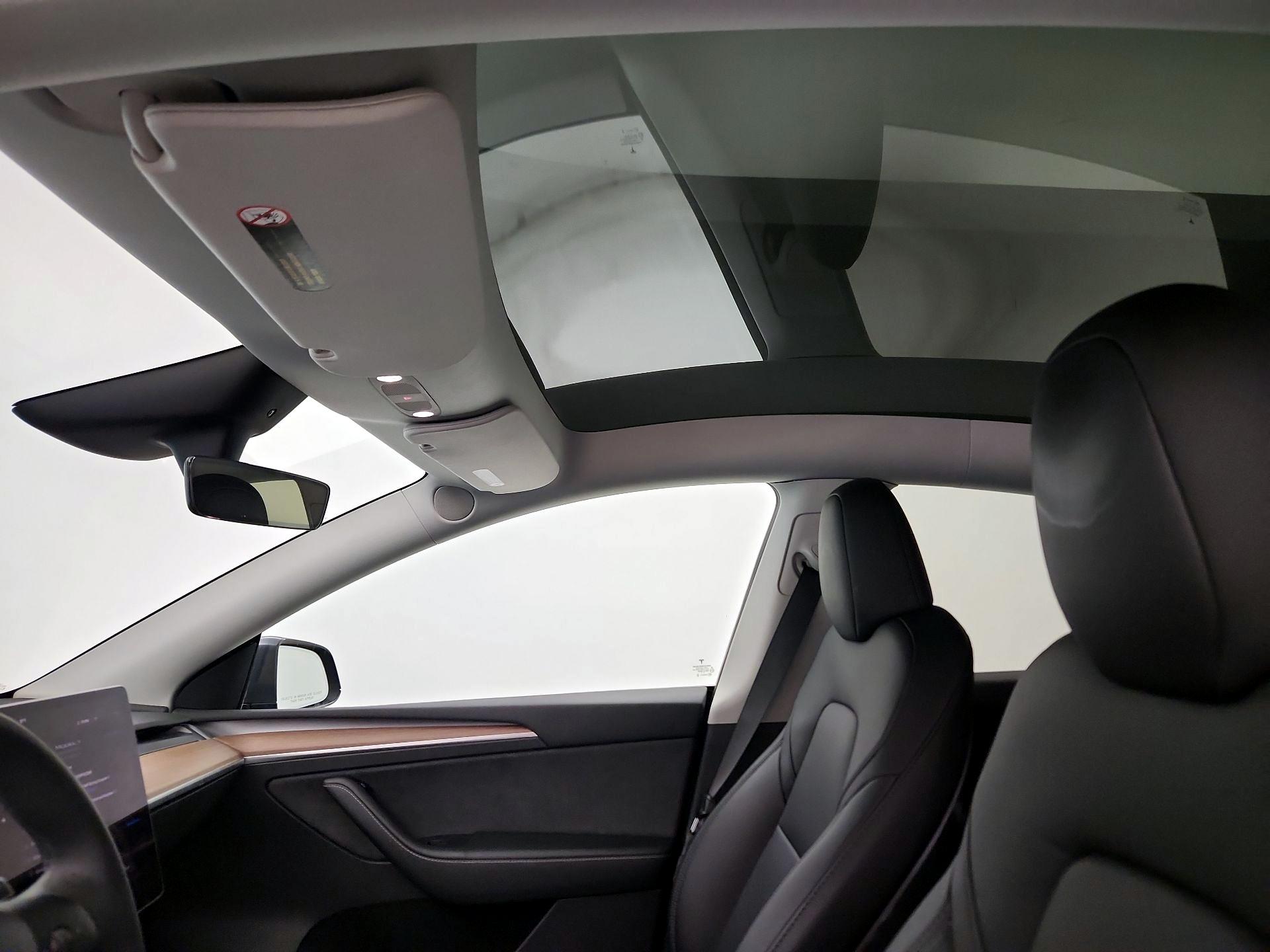 Thumbnail: 2023 Tesla Model Y - 20