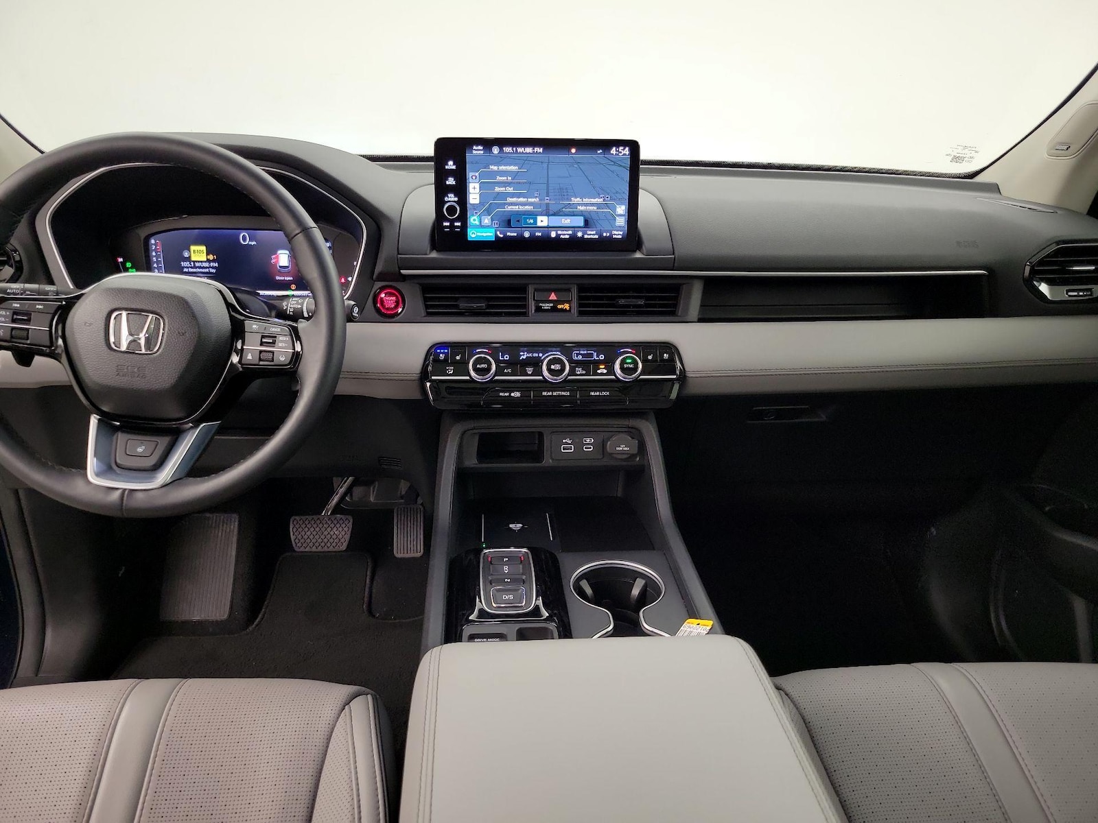 2024 Honda Pilot Elite - Photo 10