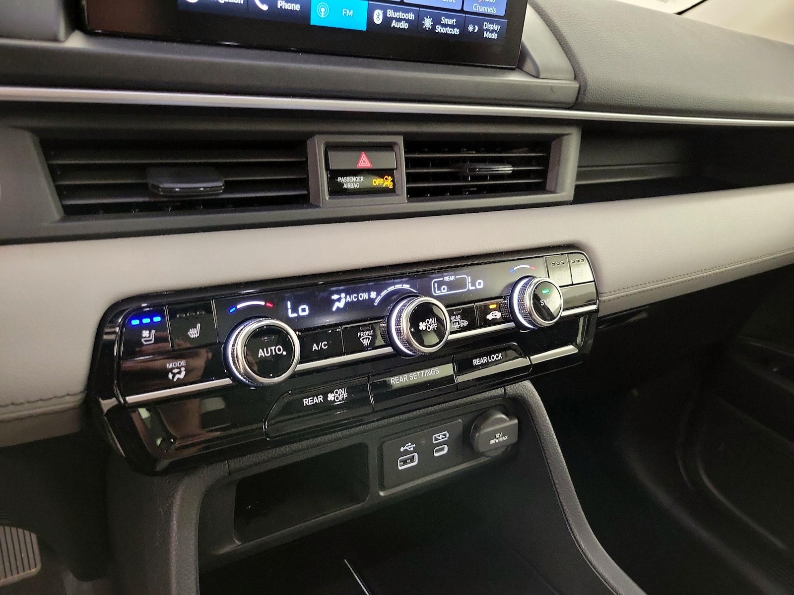 2024 Honda Pilot Elite - Photo 18