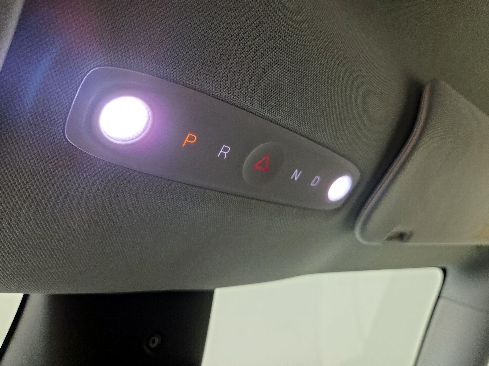 2026 Tesla Model Y Long Range - Photo 18