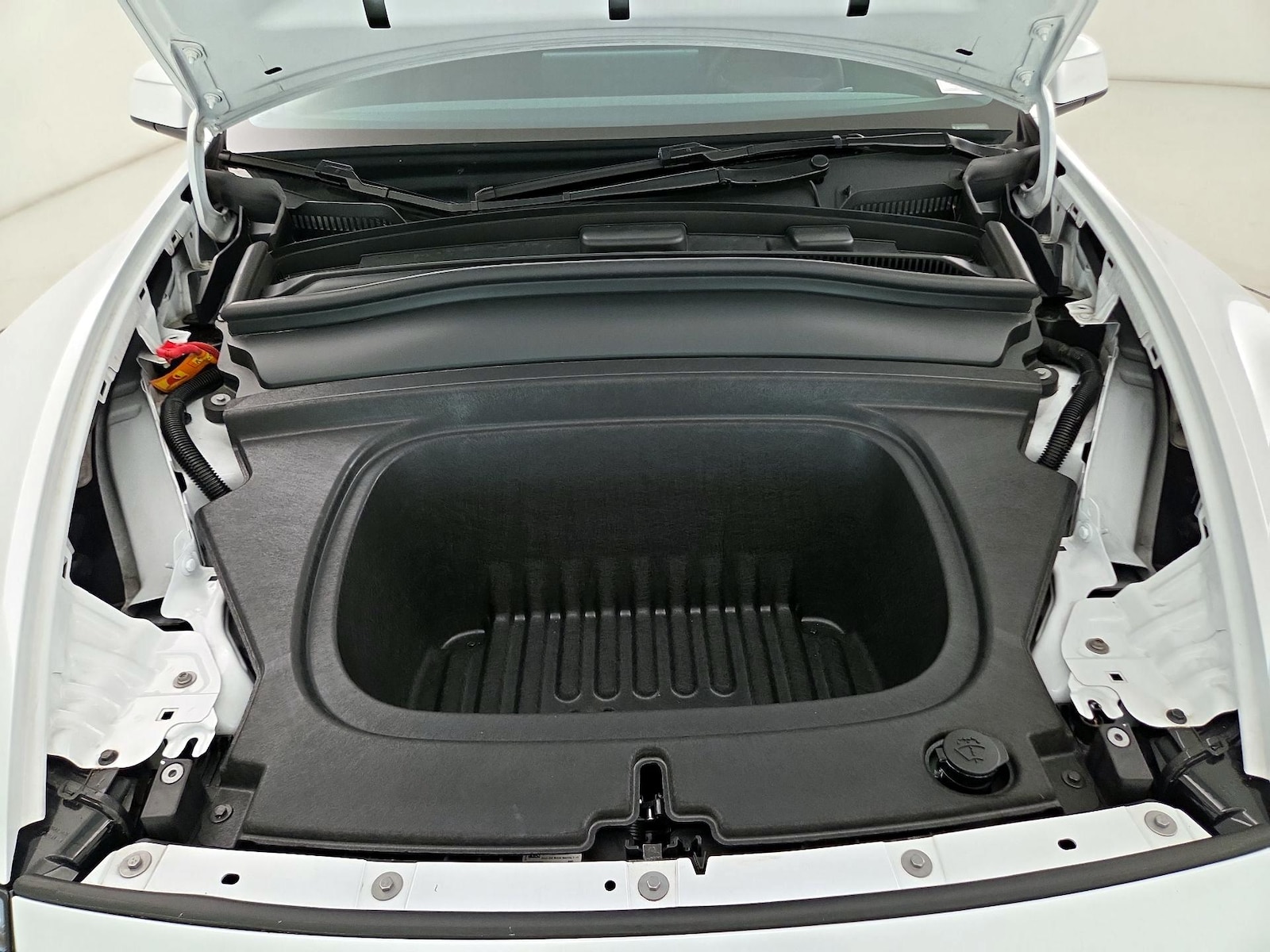 2026 Tesla Model Y Long Range - Photo 22
