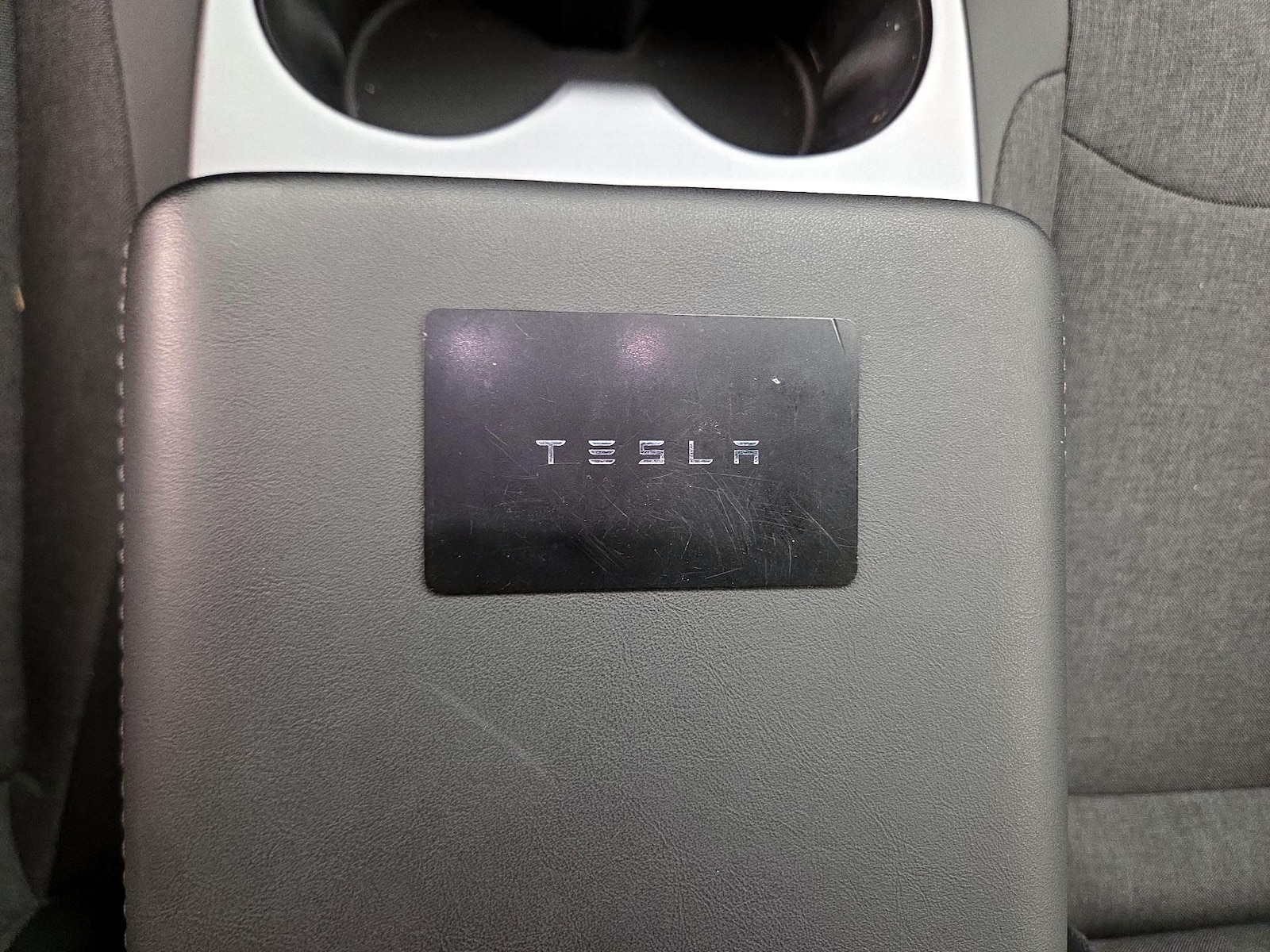 2026 Tesla Model Y Long Range - Photo 23