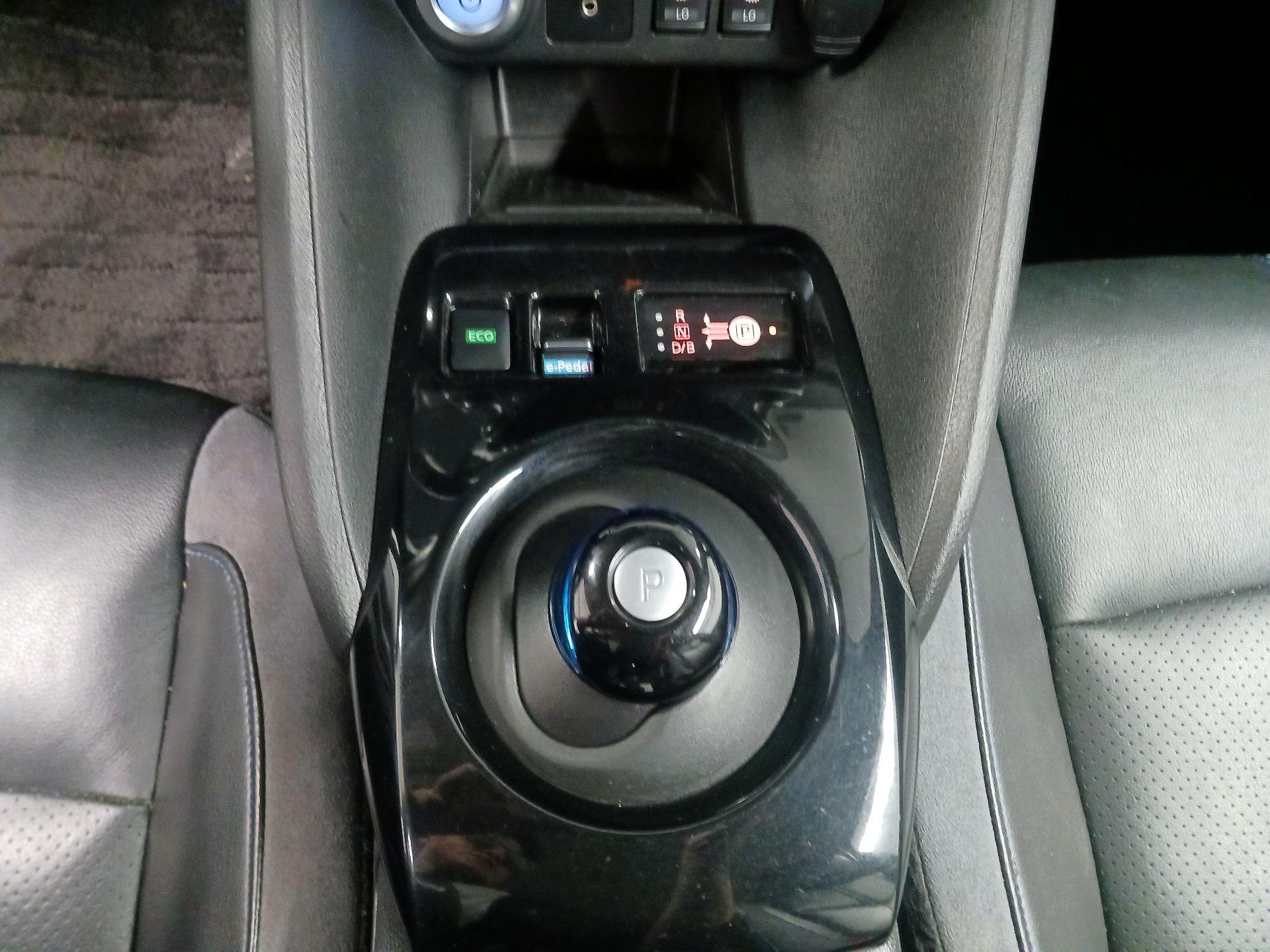 Thumbnail: 2019 Nissan Leaf - 15