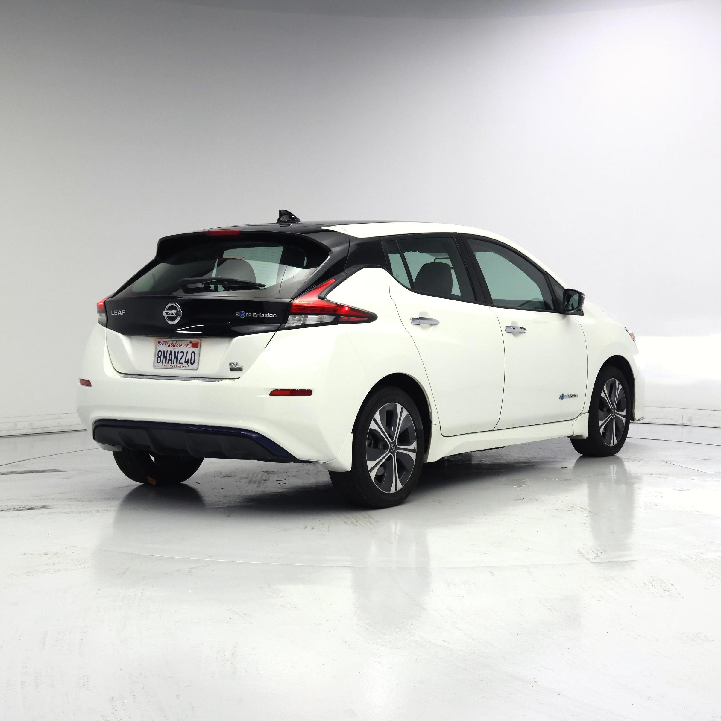 Thumbnail: 2019 Nissan Leaf - 8