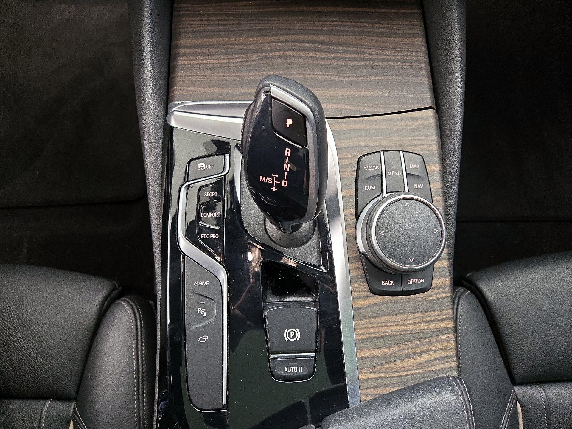Thumbnail: 2020 BMW 5 Series - 18