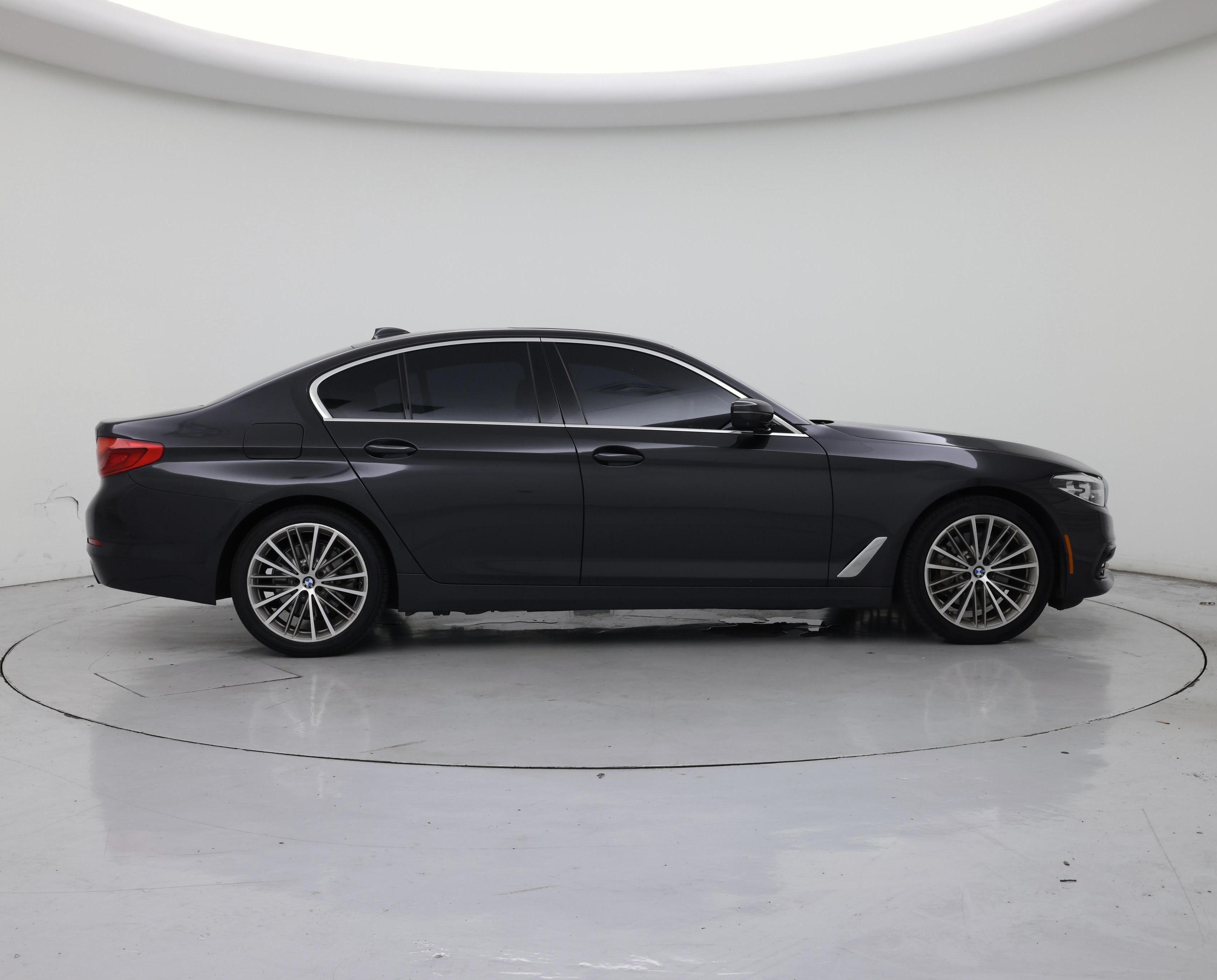Thumbnail: 2020 BMW 5 Series - 7