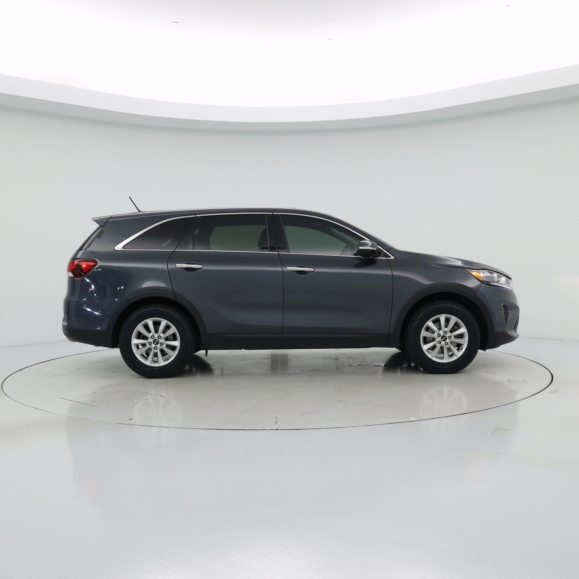 Thumbnail: 2020 Kia Sorento - 7