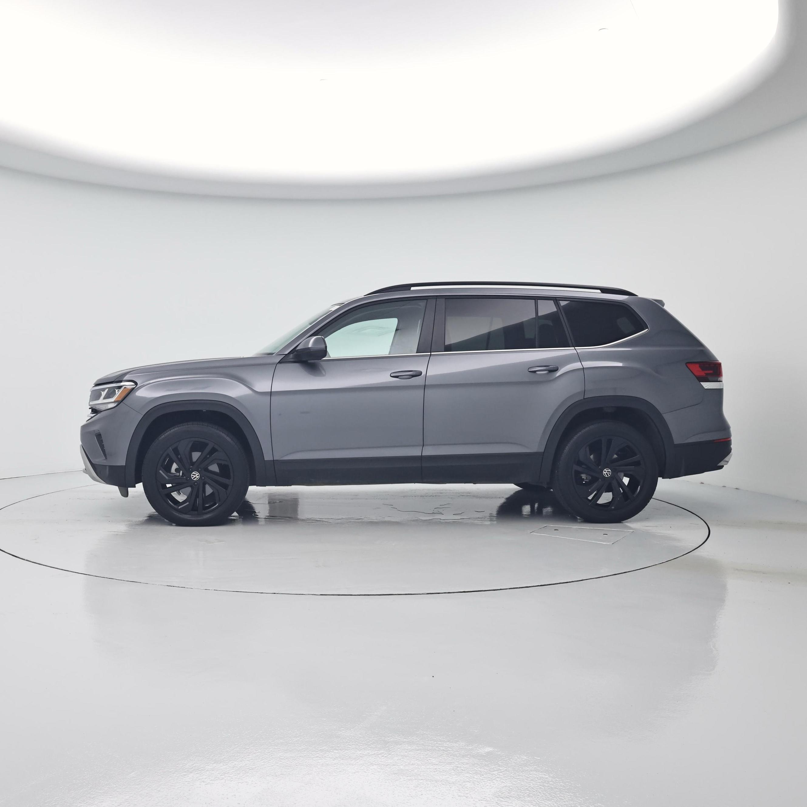 Thumbnail: 2023 Volkswagen Atlas - 3