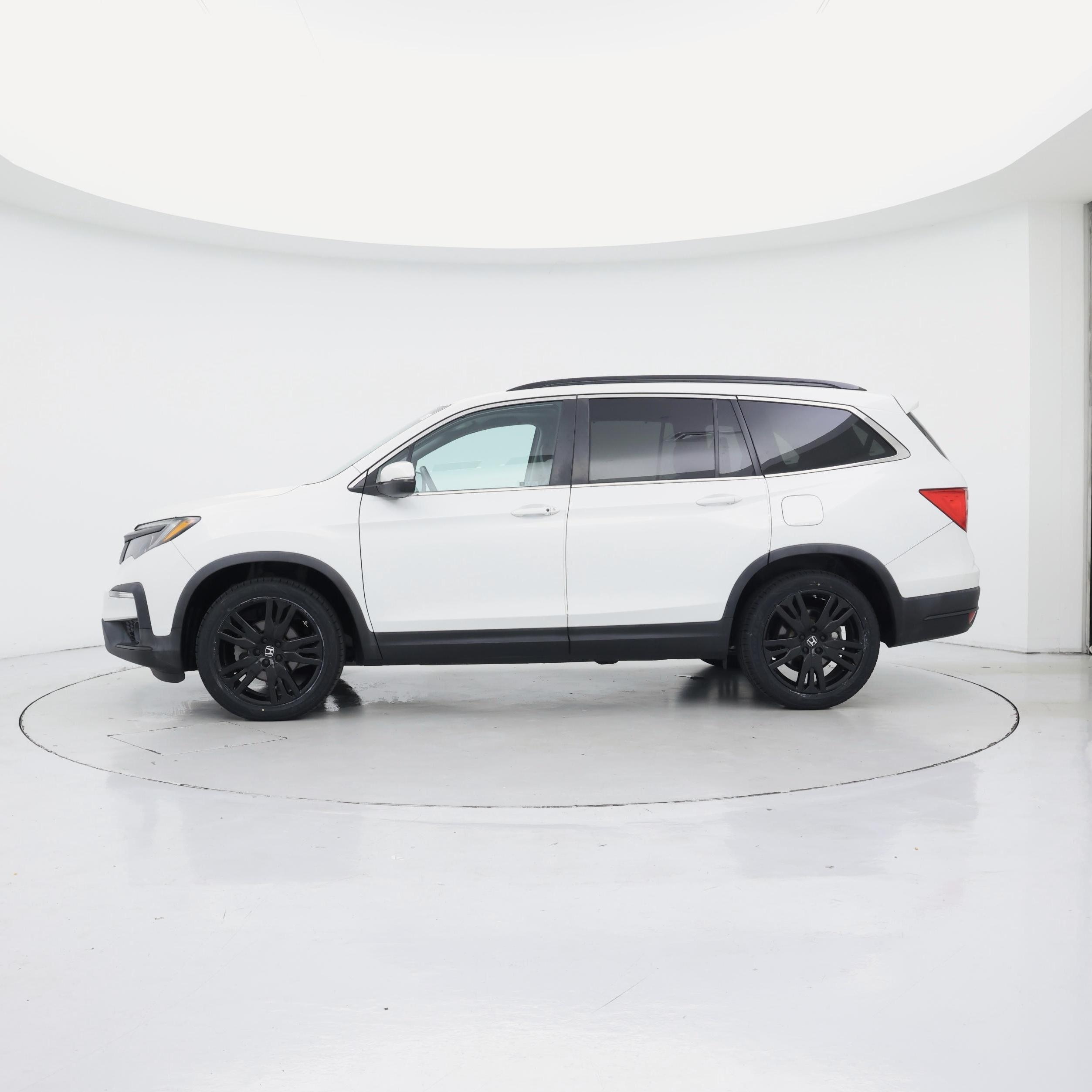 Thumbnail: 2022 Honda Pilot - 3