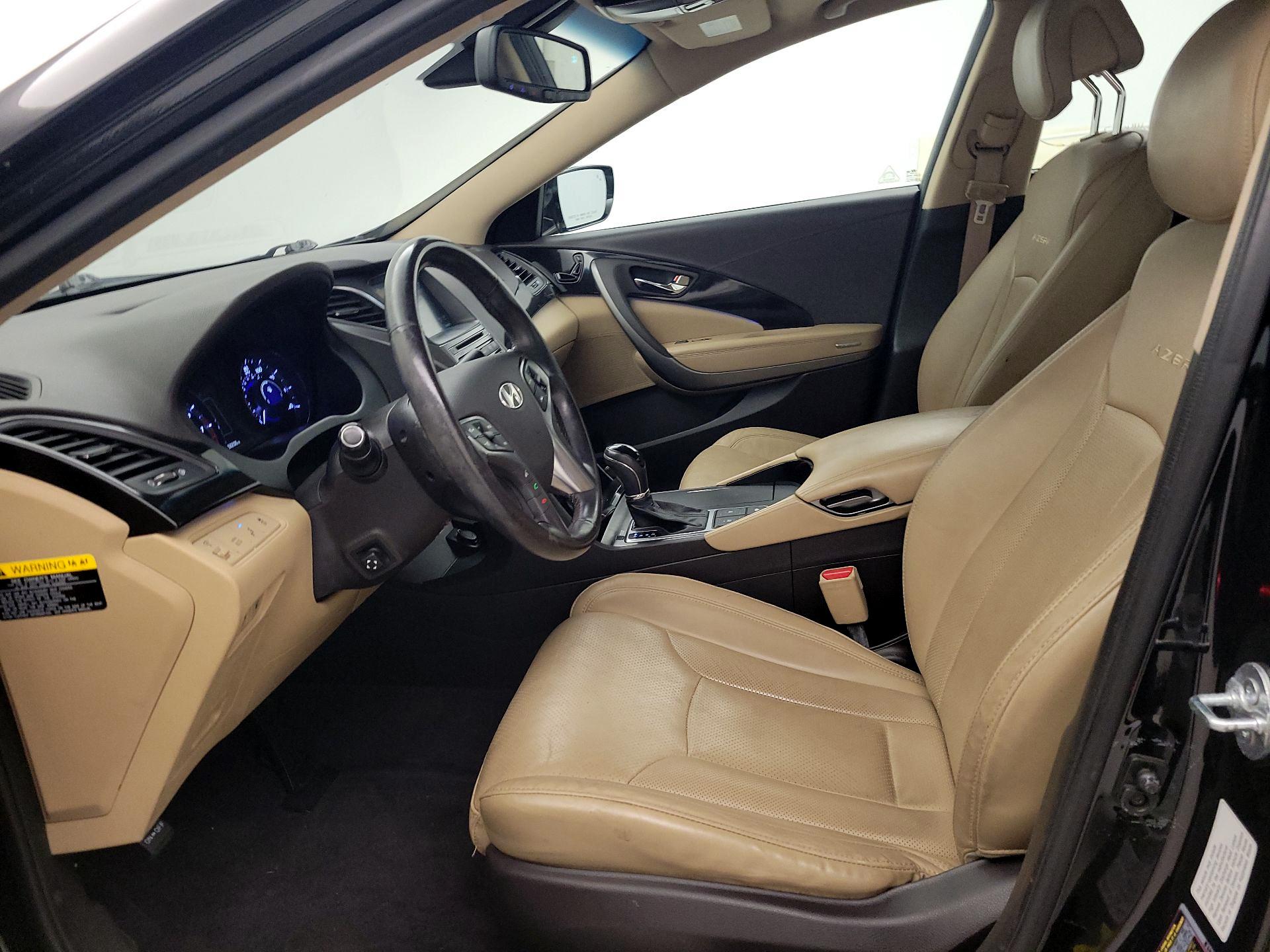 Thumbnail: 2015 Hyundai Azera - 11