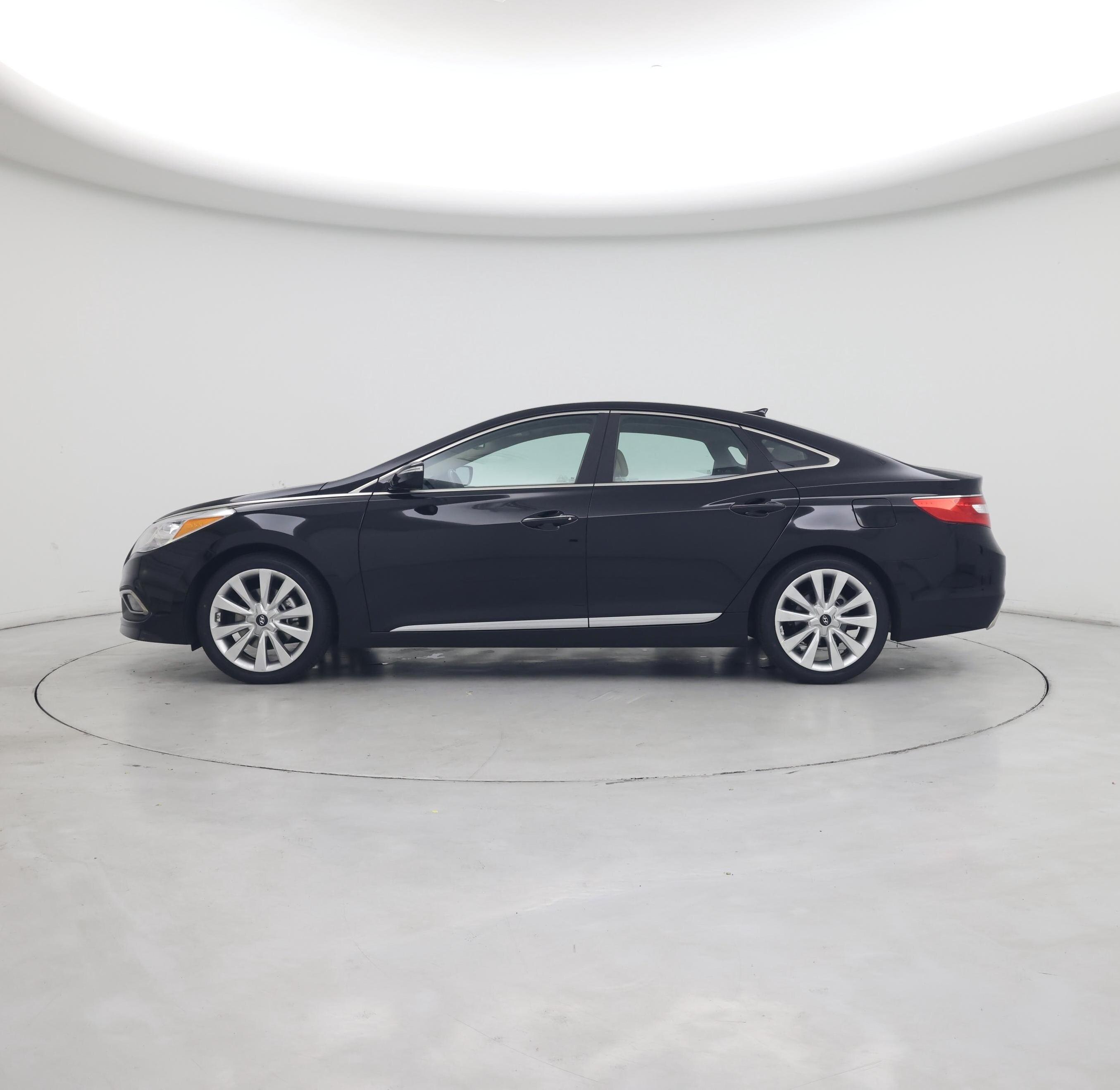 Thumbnail: 2015 Hyundai Azera - 3