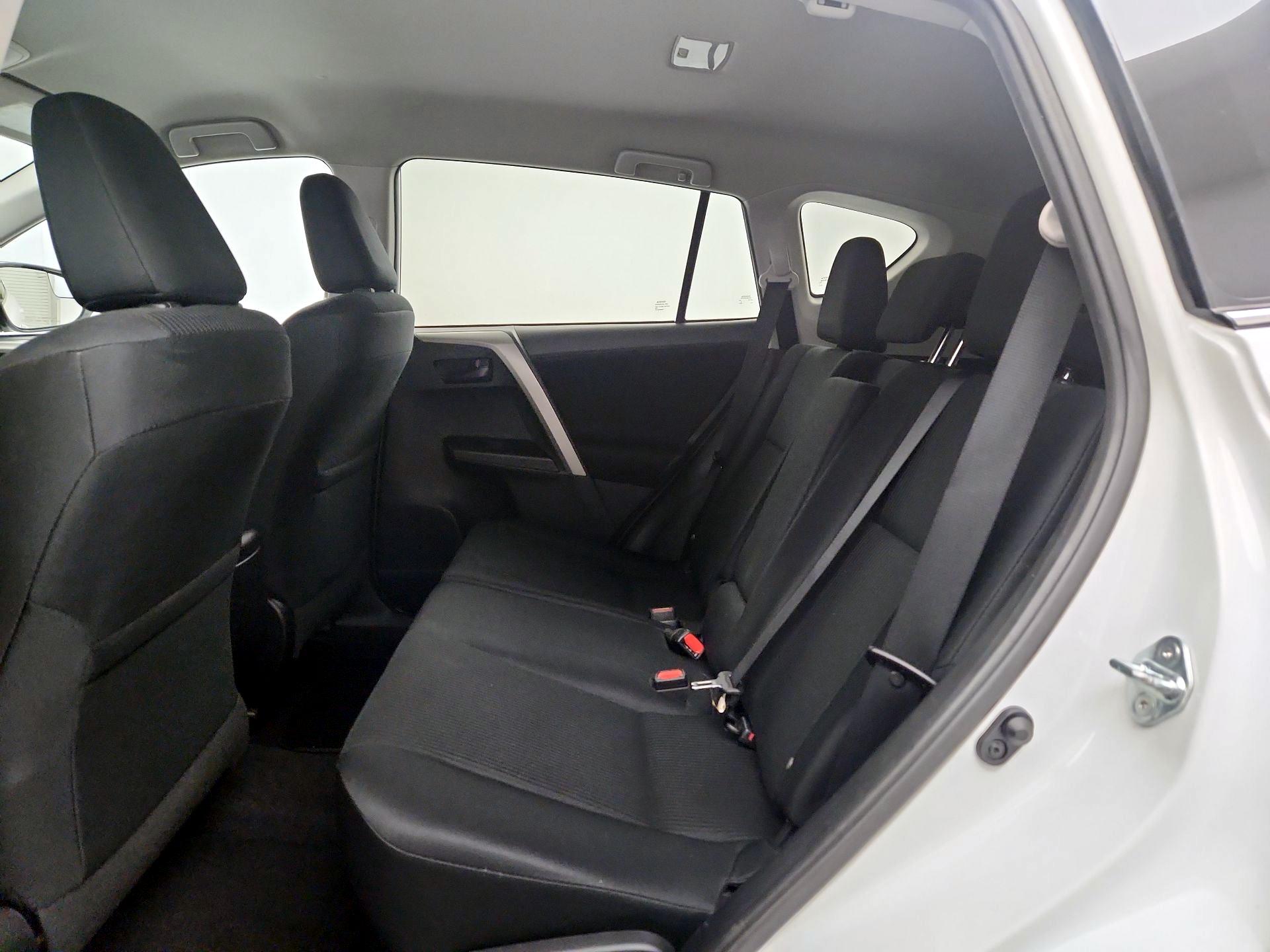 Thumbnail: 2017 Toyota RAV4 - 19