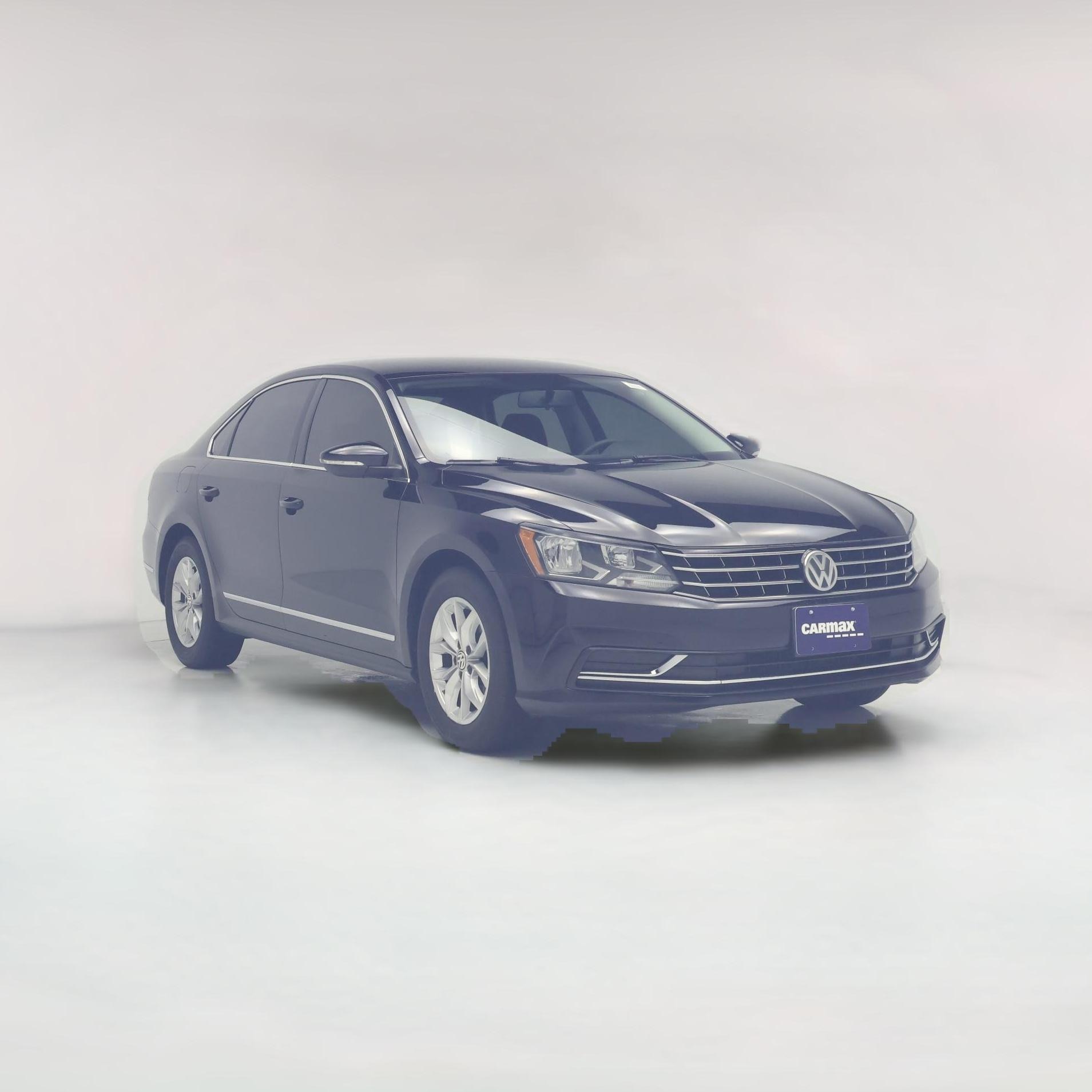 Thumbnail: 2017 Volkswagen Passat - 1