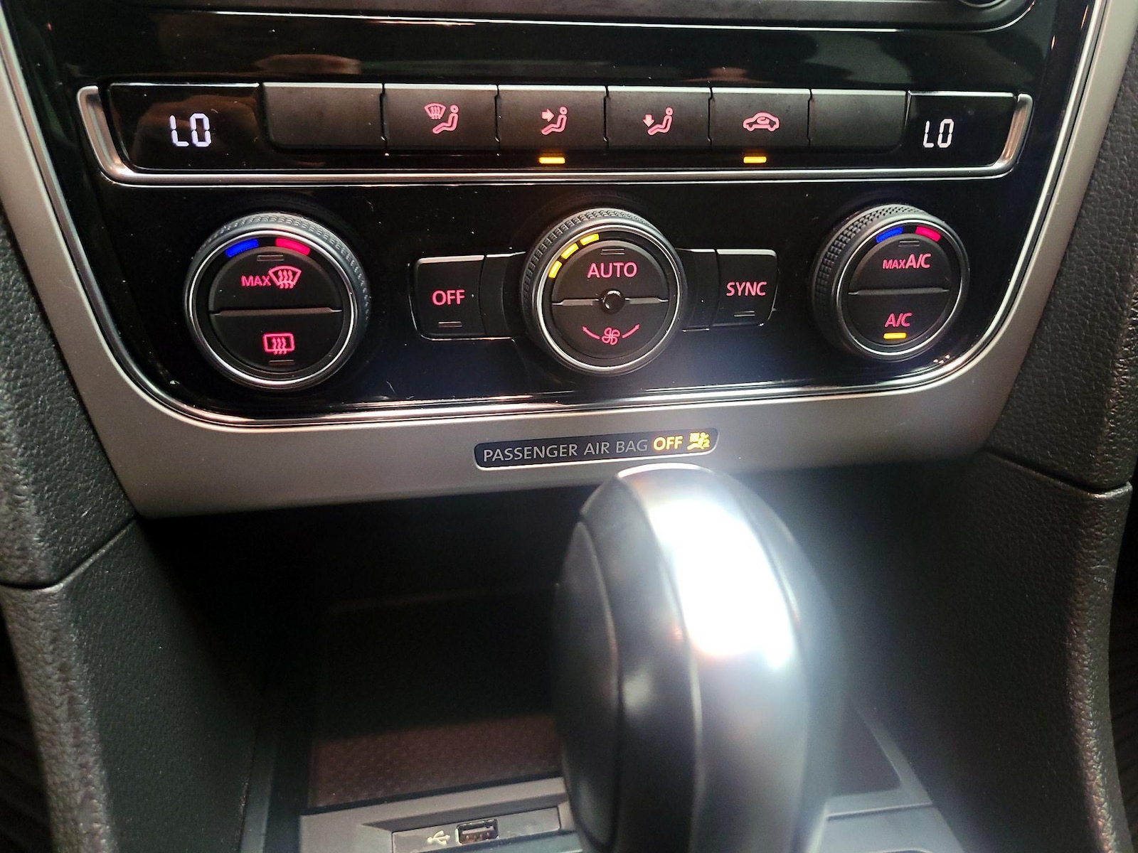 2017 Volkswagen Passat S - Photo 17