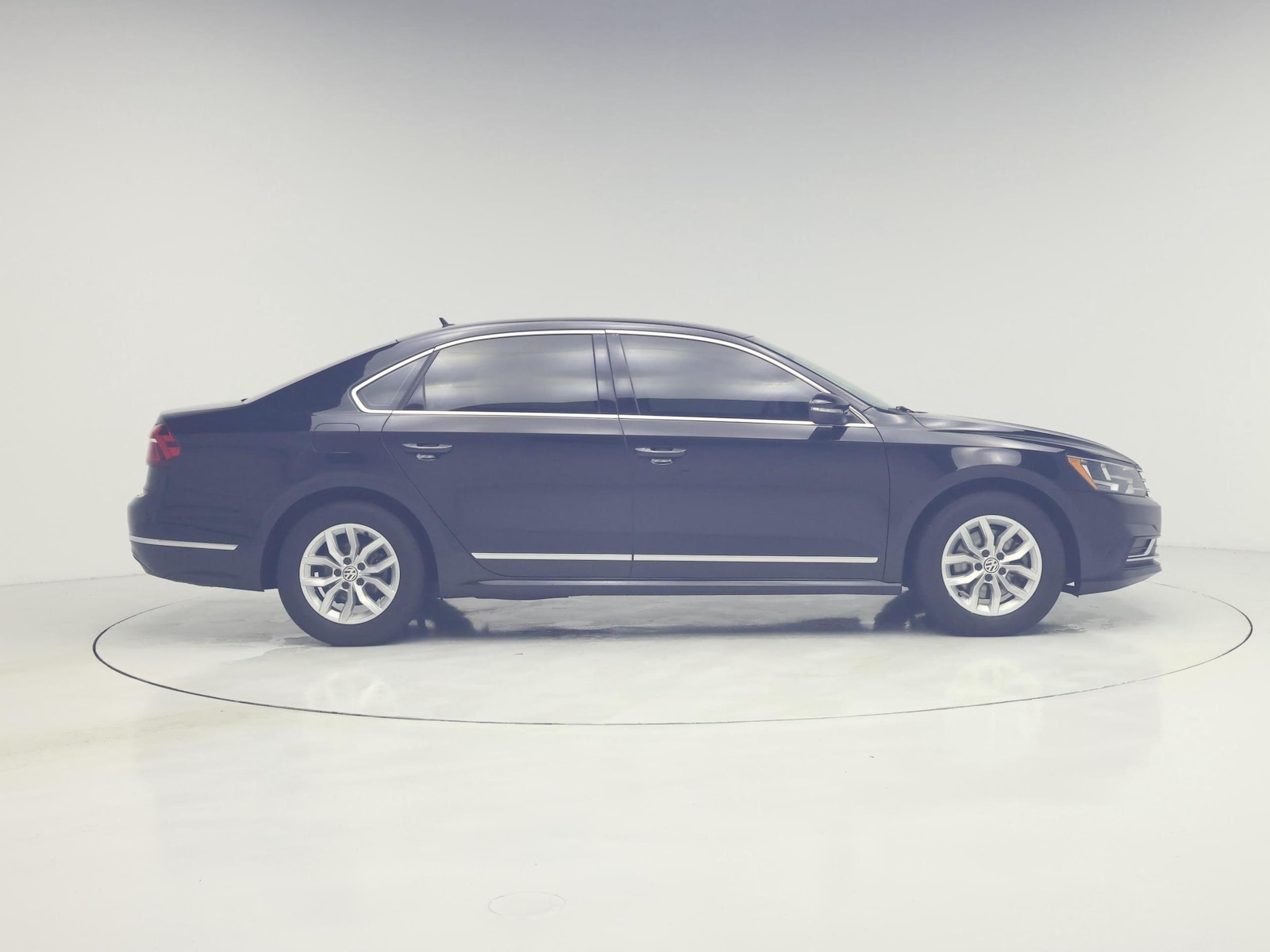 2017 Volkswagen Passat S - Photo 8