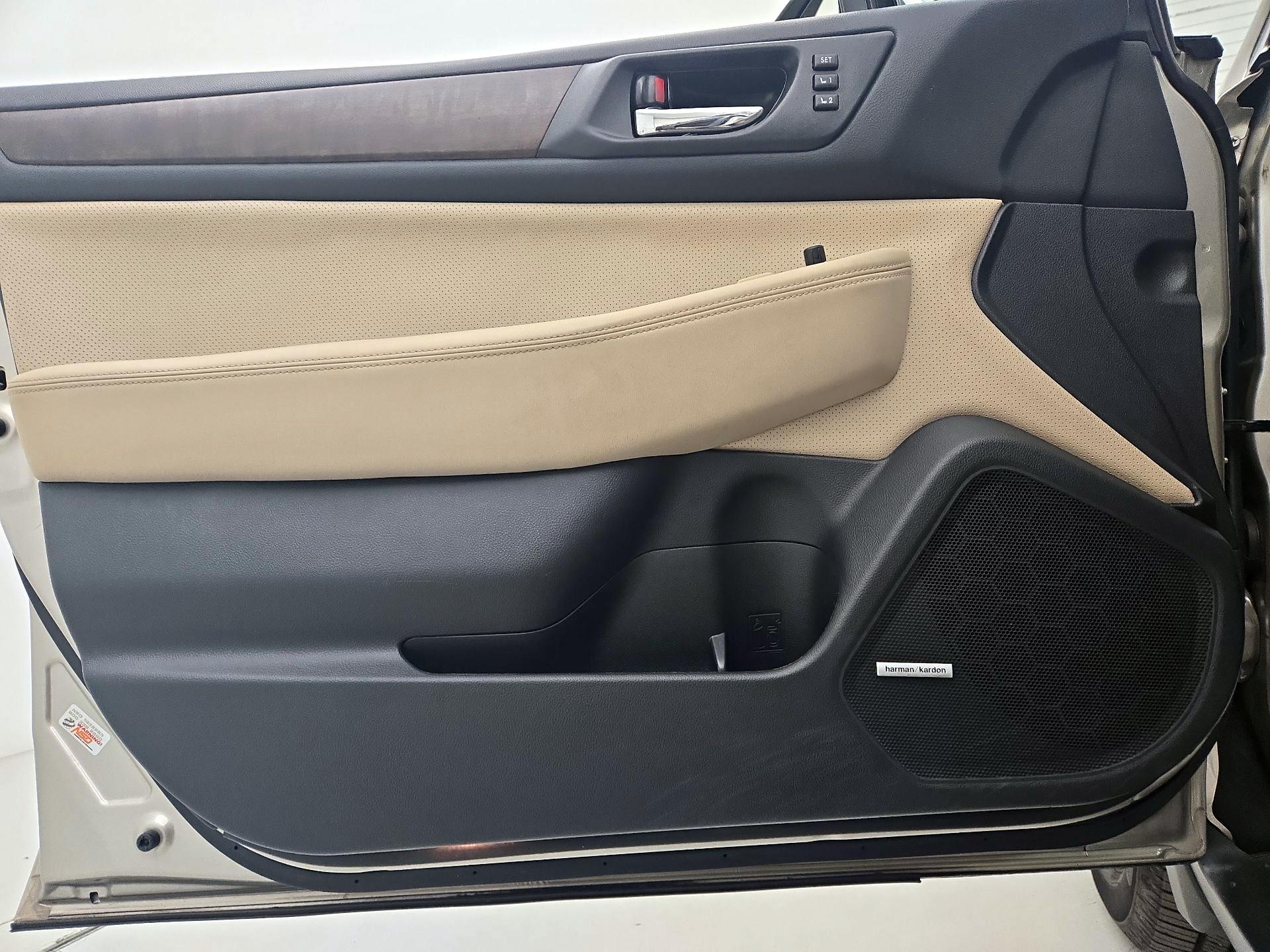 Thumbnail: 2015 Subaru Outback - 12
