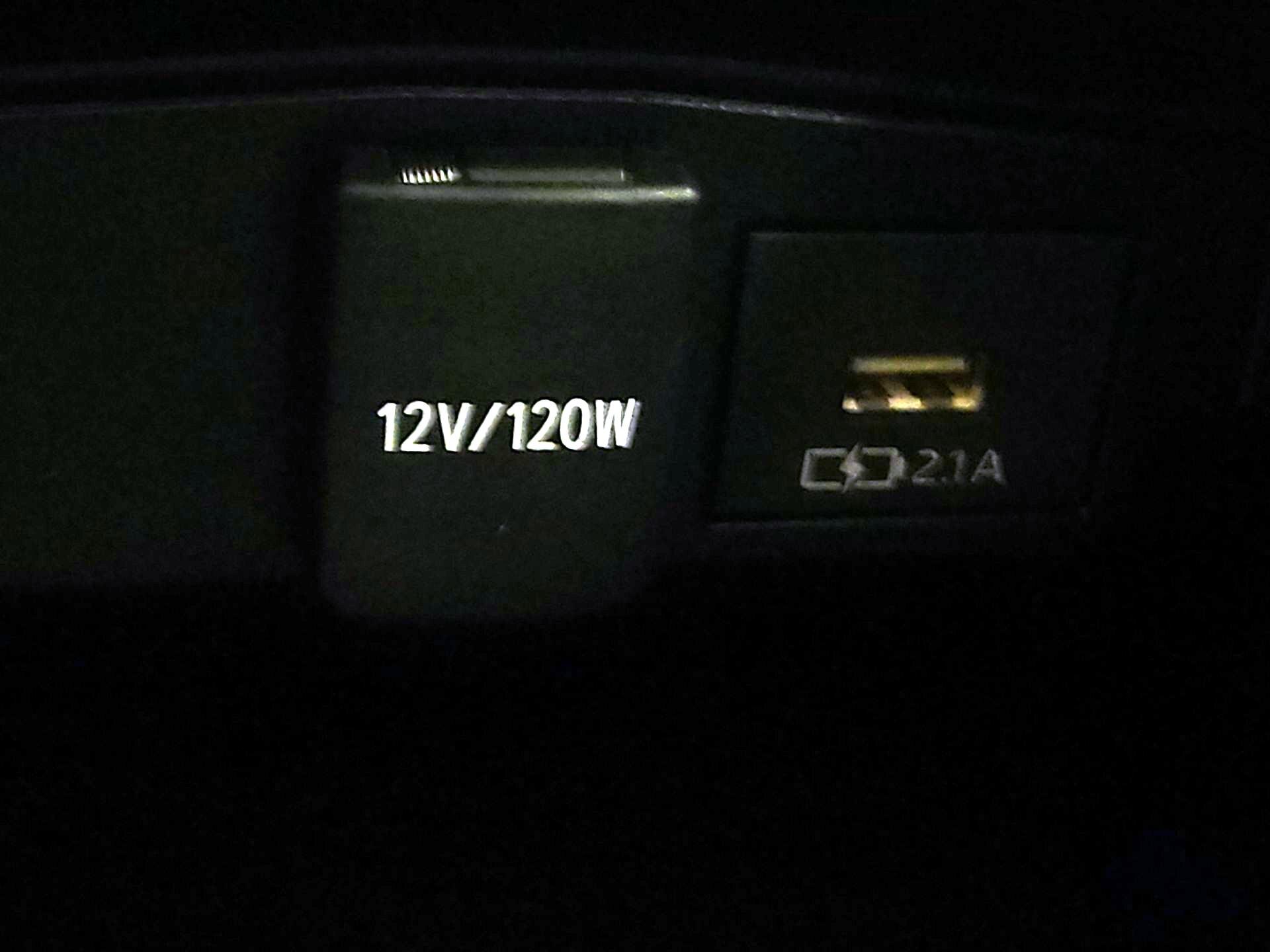 Thumbnail: 2020 Toyota Corolla - 18
