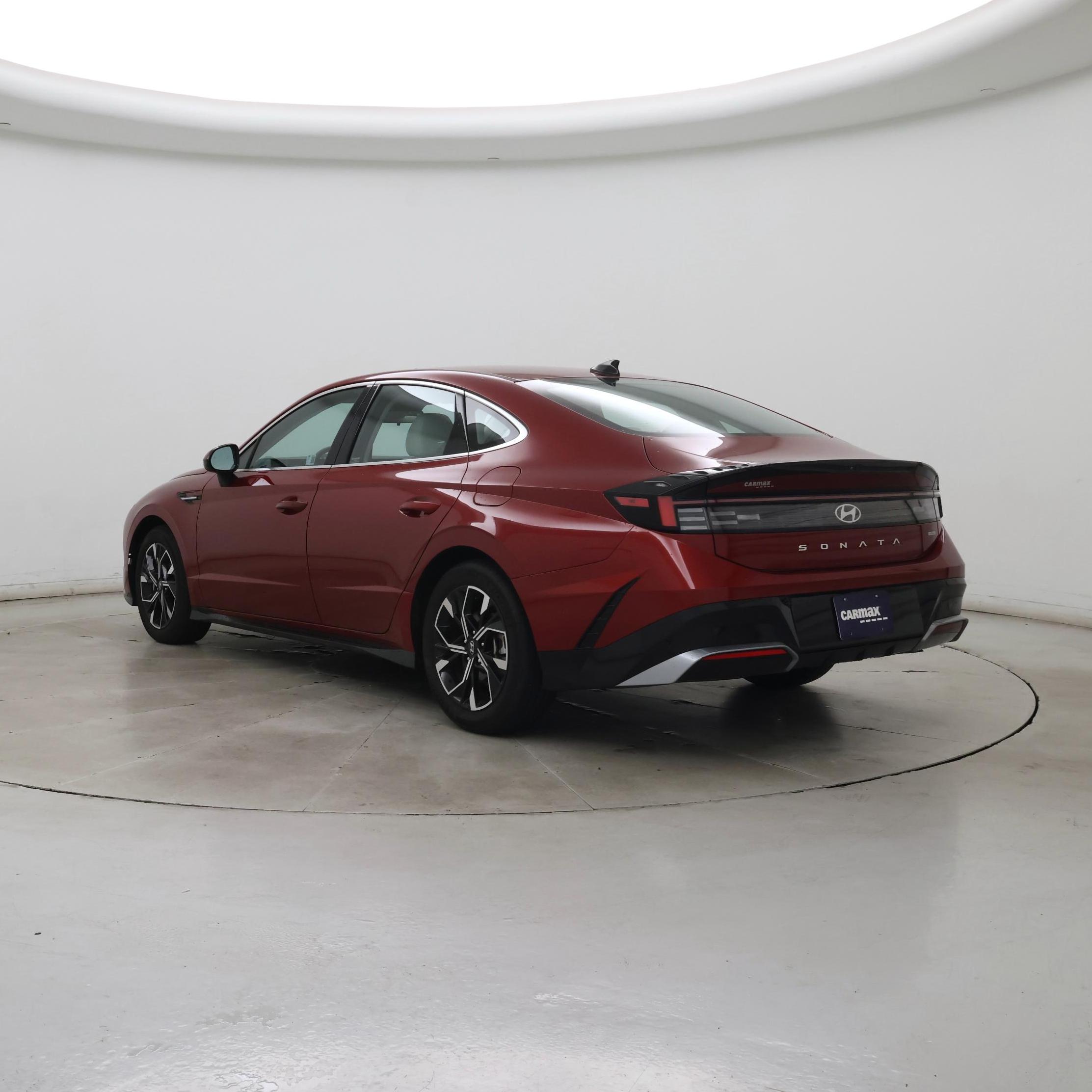 Thumbnail: 2024 Hyundai Sonata - 2