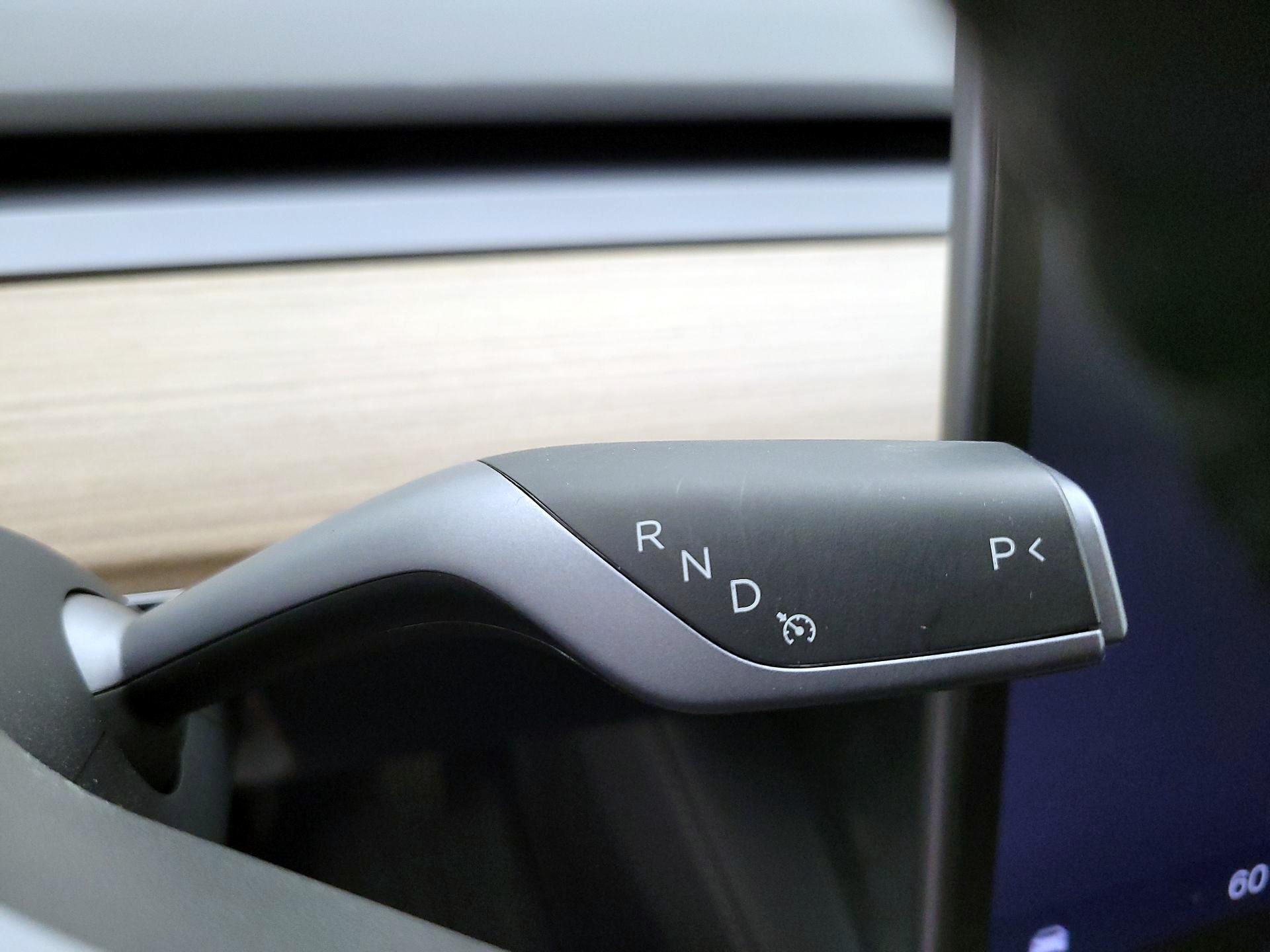 Thumbnail: 2023 Tesla Model 3 - 17