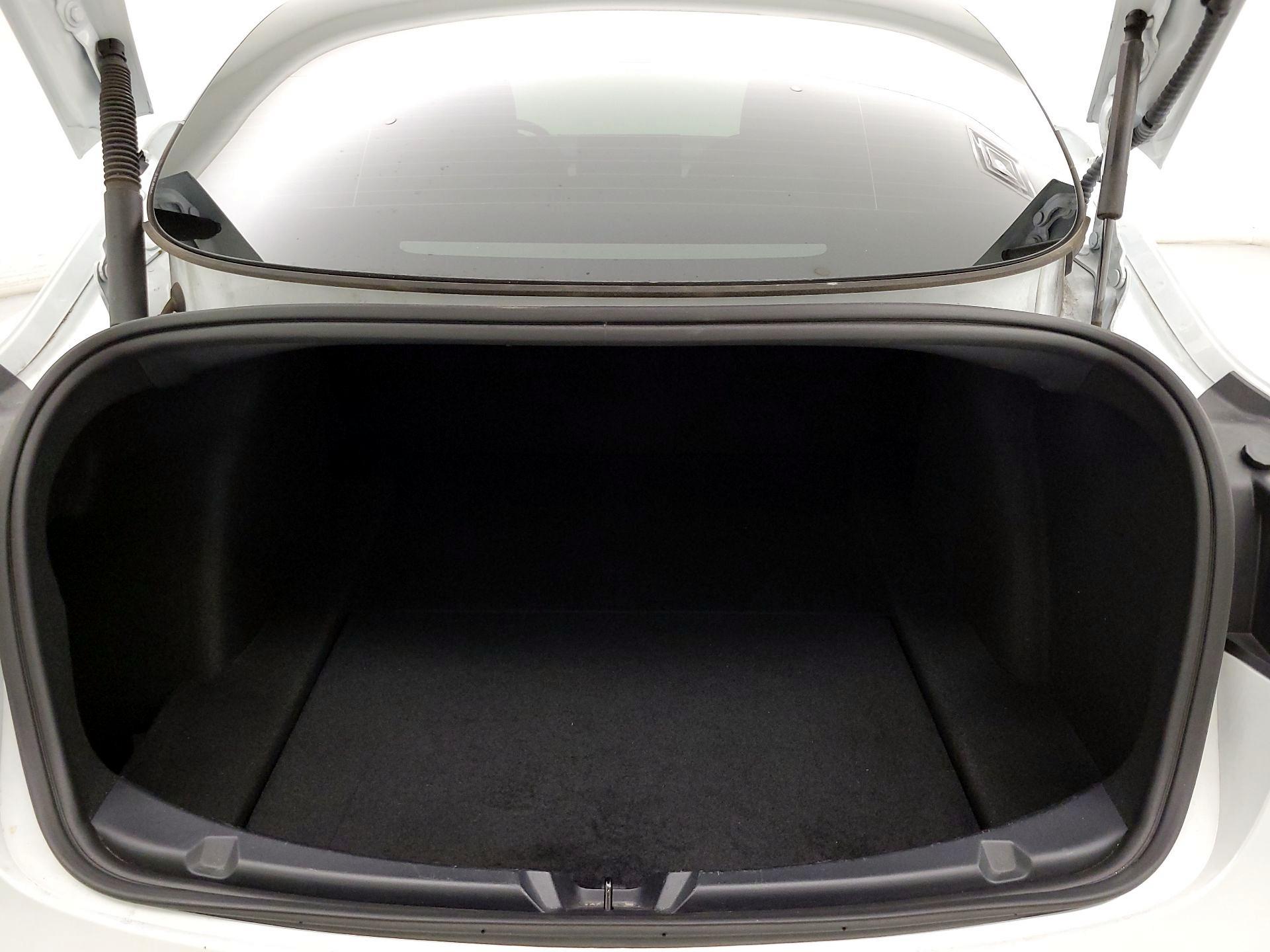 Thumbnail: 2023 Tesla Model 3 - 20