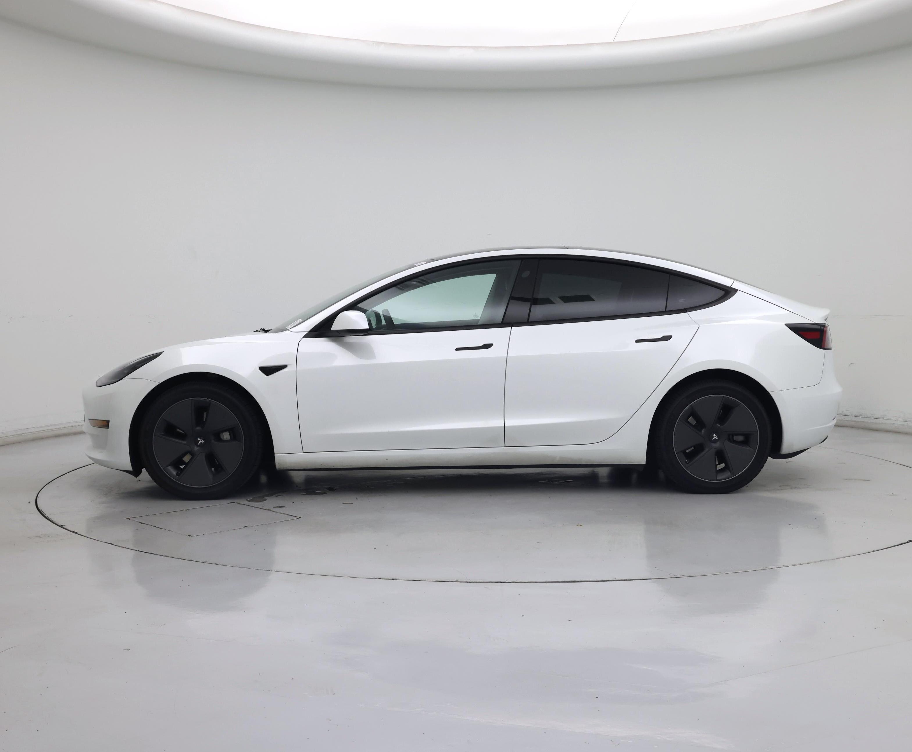 Thumbnail: 2023 Tesla Model 3 - 3
